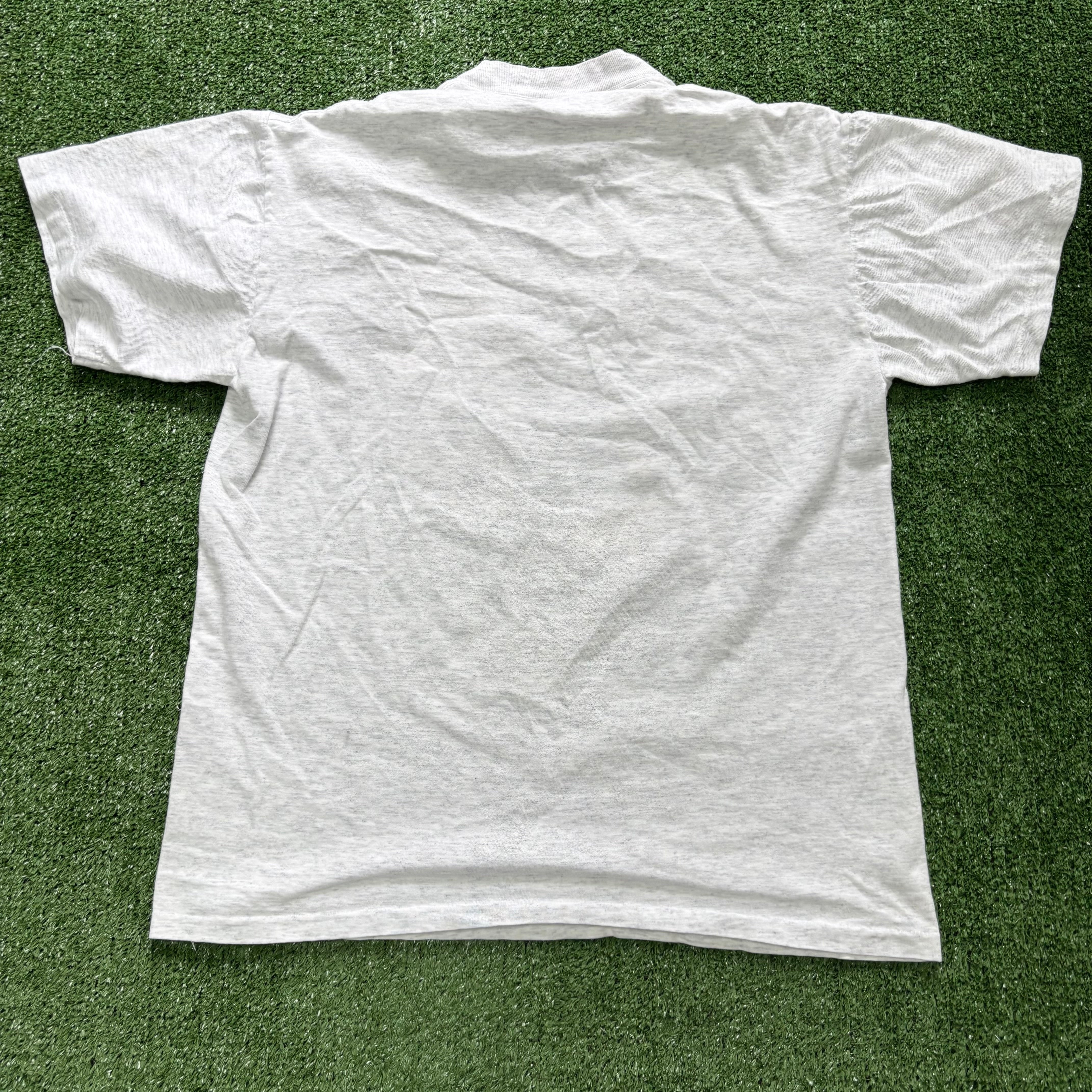 Vintage T Shirt Mens Small Grey Single Stitch Graphic Print 90s USA (E)