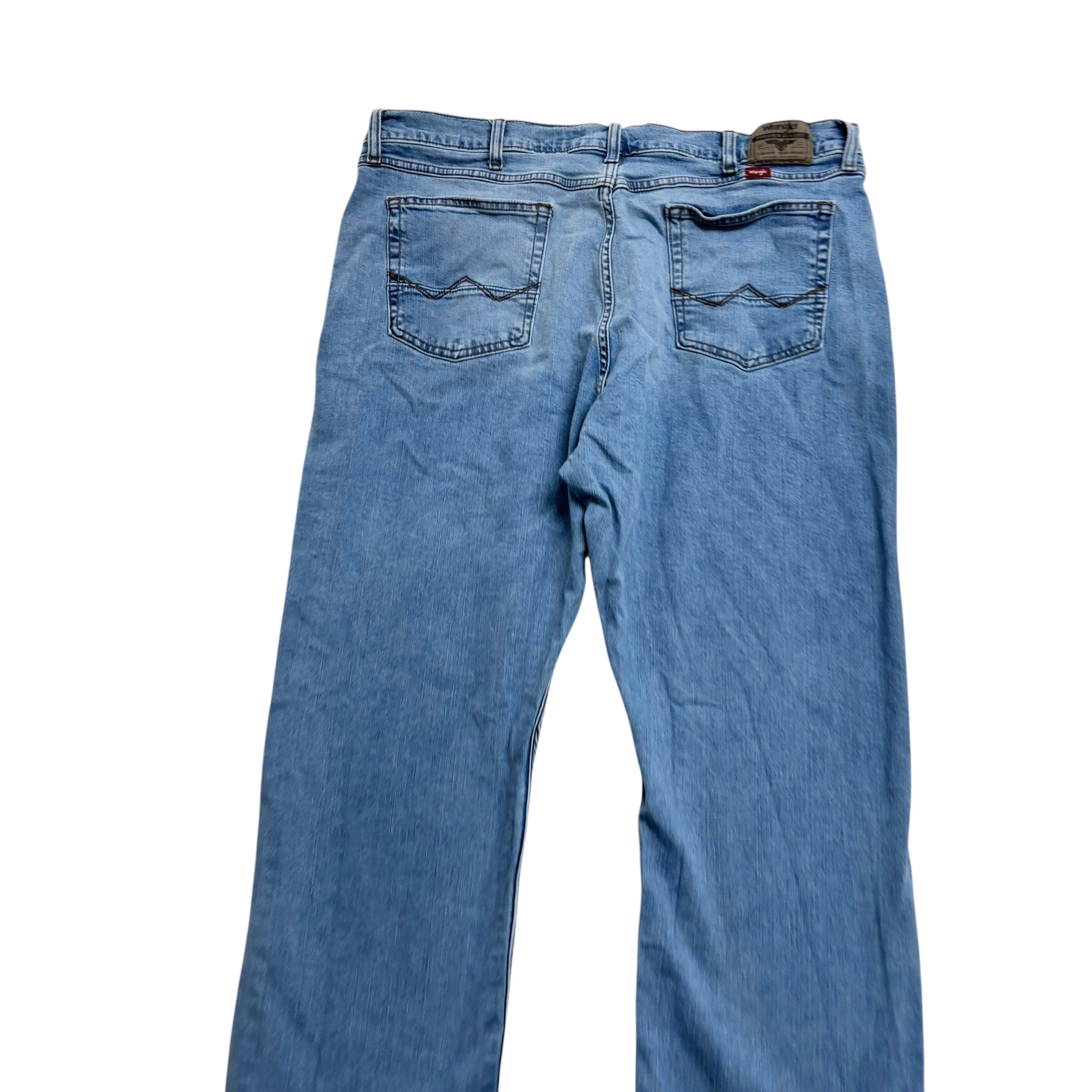 Wrangler Jeans W40 L30 Mens Light Blue Relaxed Bootcut Fit Stretch Denim (E)