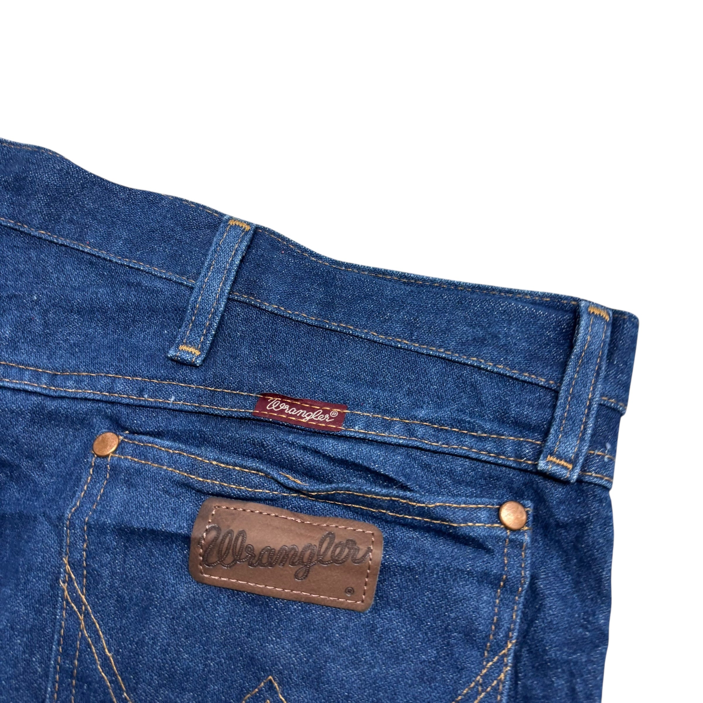 Wrangler Jeans Cowboy Cut W42 L30 Mens Dark Blue 31MWZ Relaxed Fit Denim (E)