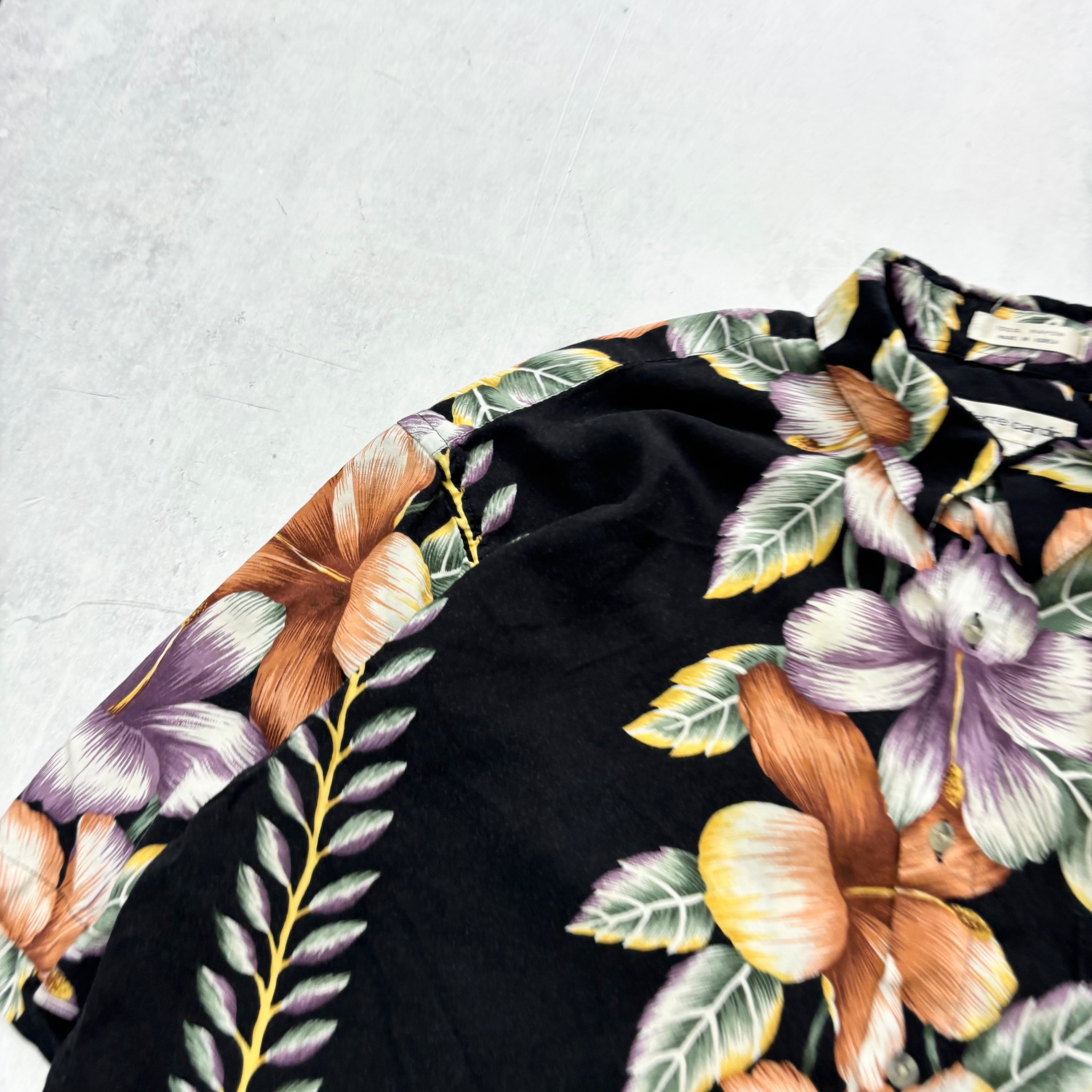 Vintage Hawaiian Shirt Mens Large Black Pierre Cardin Short Sleeve Rayon (E)