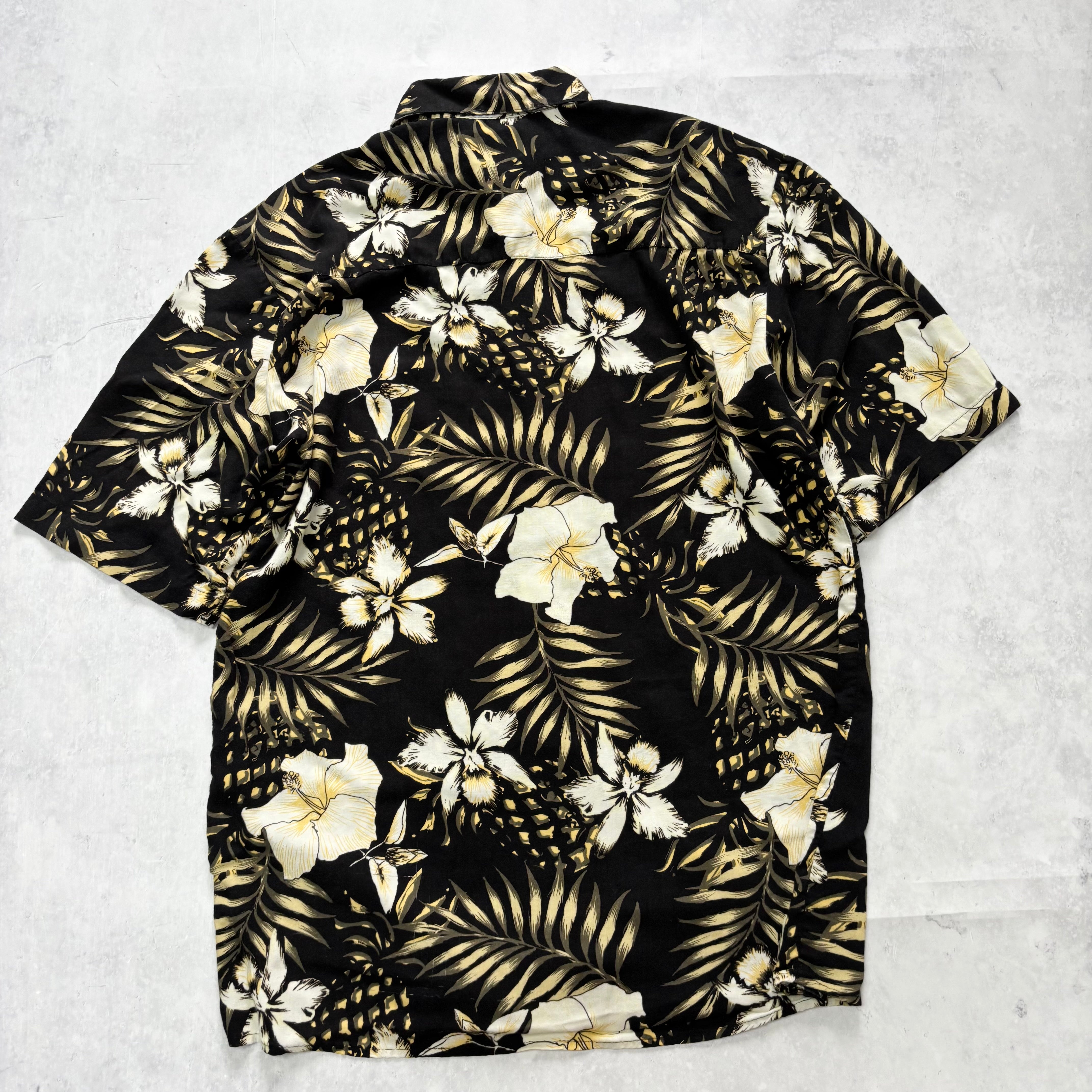 Vintage Hawaiian Shirt Mens Small Black Floral Aloha Short Sleeve Rayon (E)