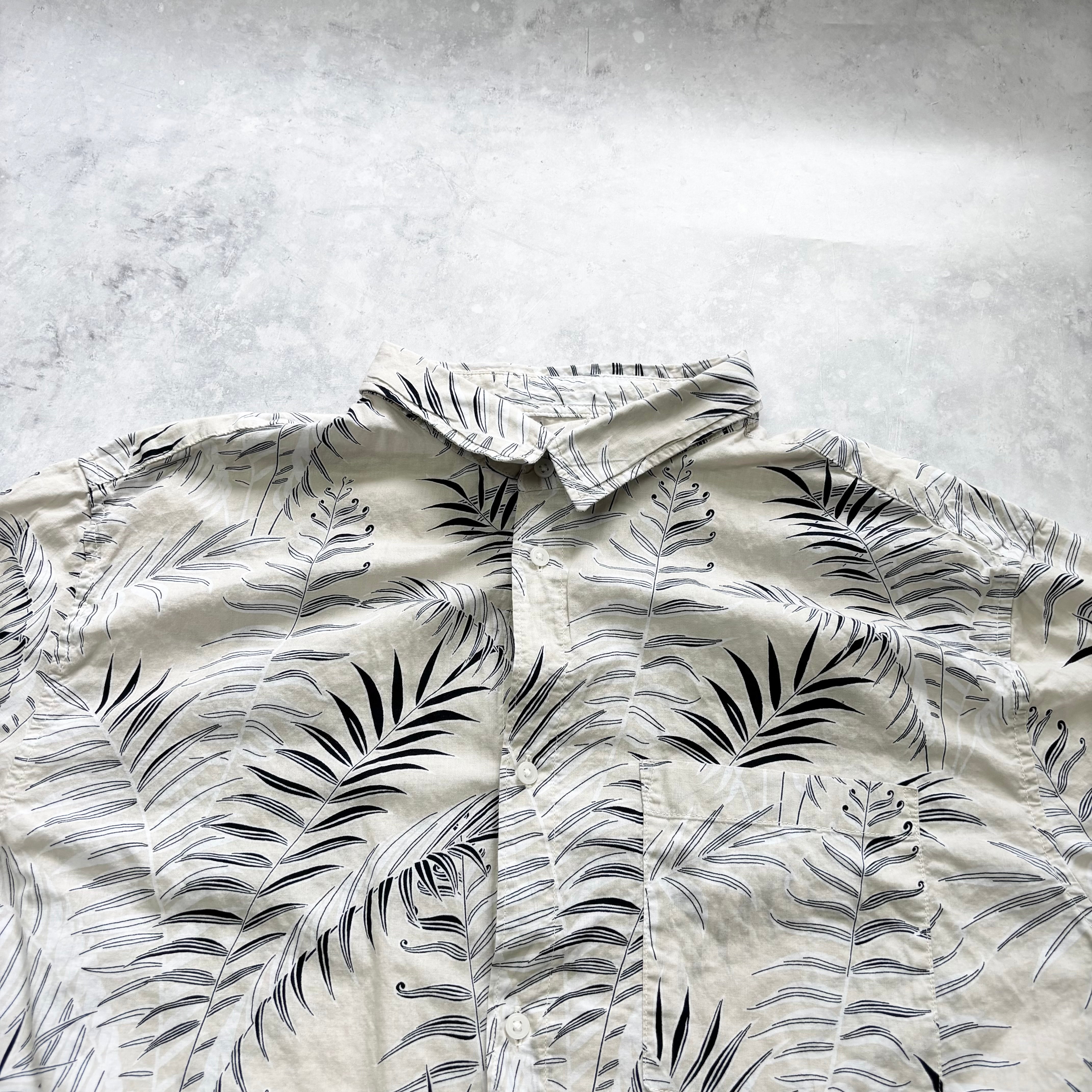 Hawaiian Shirt Mens XL Beige Floral Aloha Short Sleeve Cotton (E)