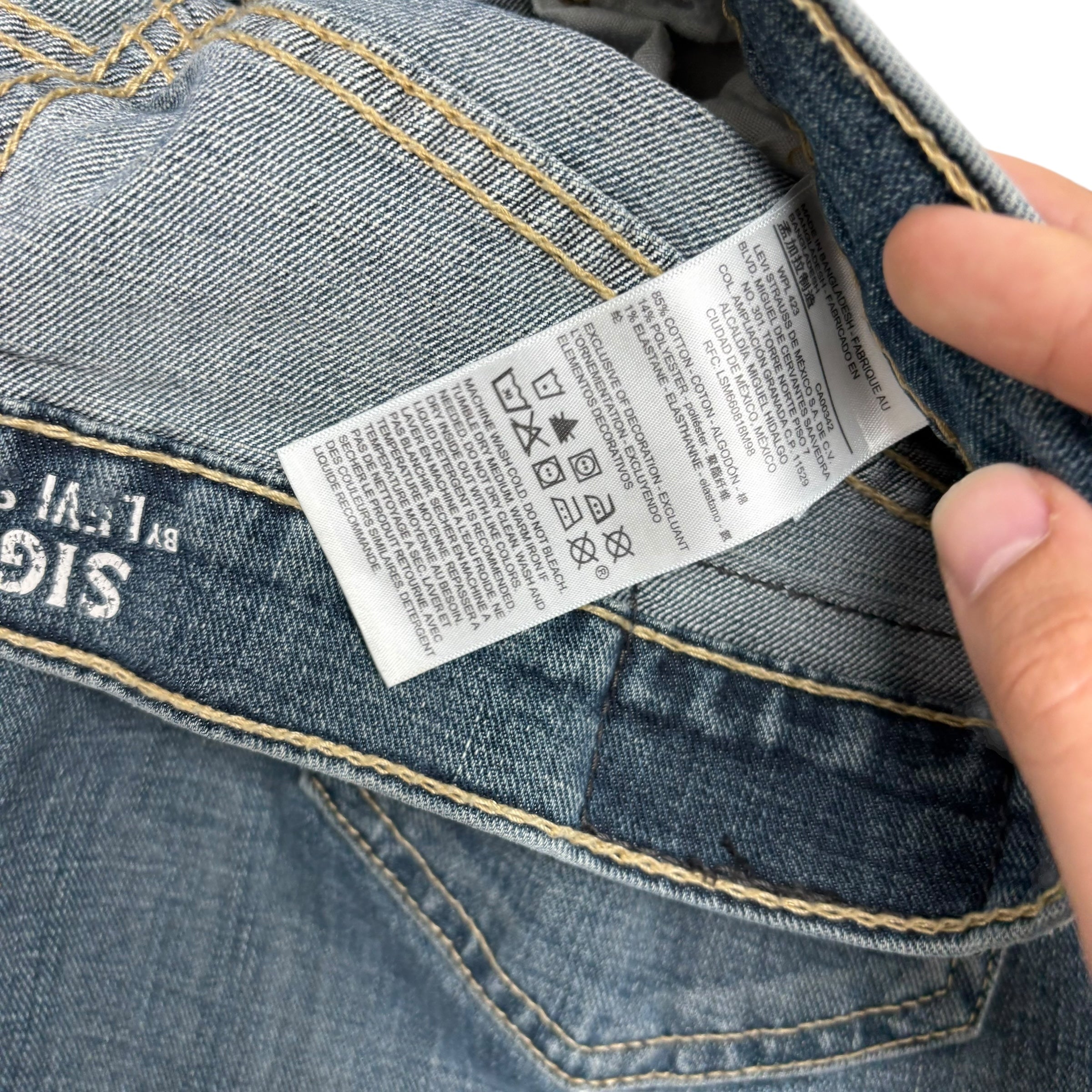 Levis Signature Jeans W32 L30 Mens Dark Blue Relaxed Straight Stretch Denim (E)