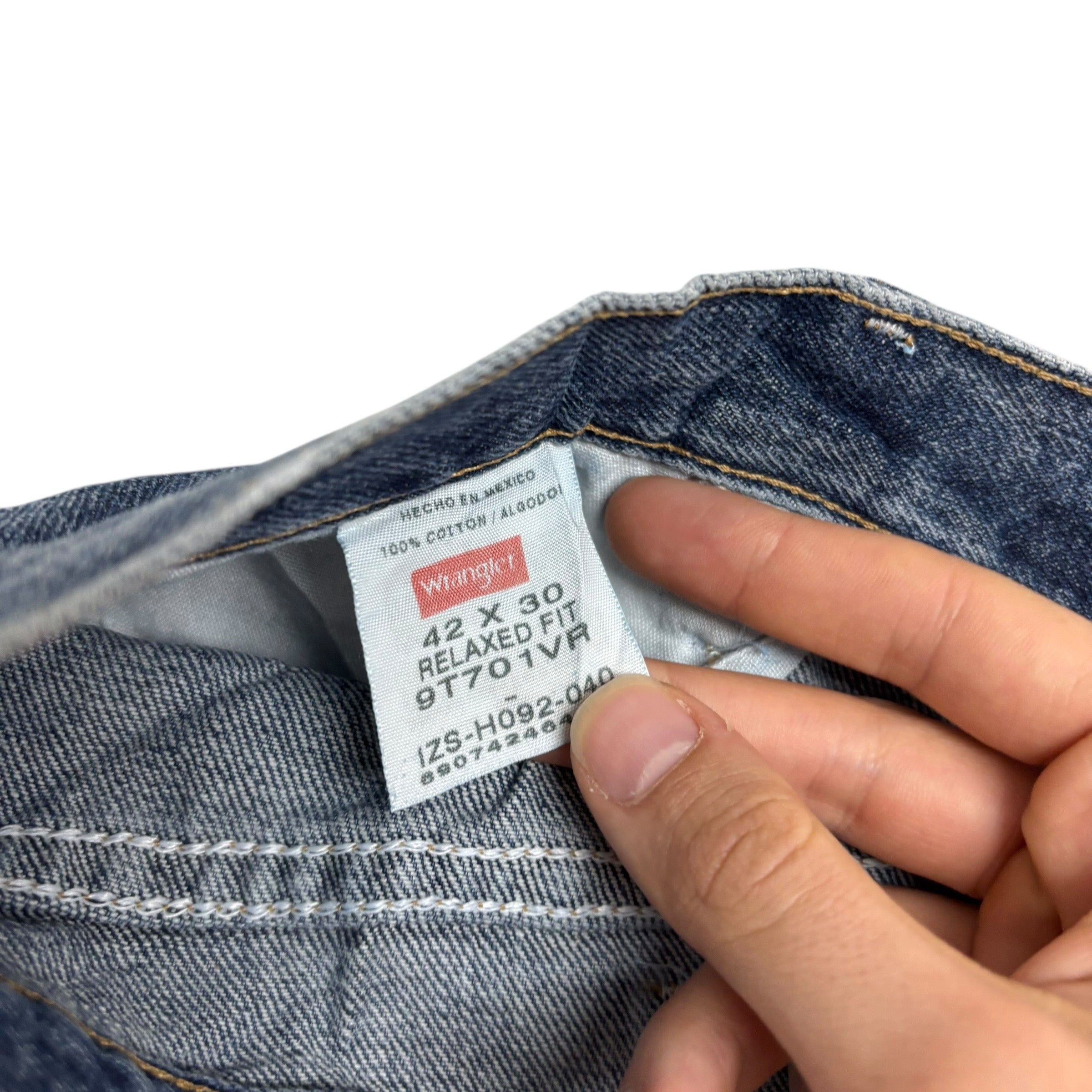 Wrangler Jeans W42 L30 Mens Mid Blue Relaxed Straight Fit Denim (E)