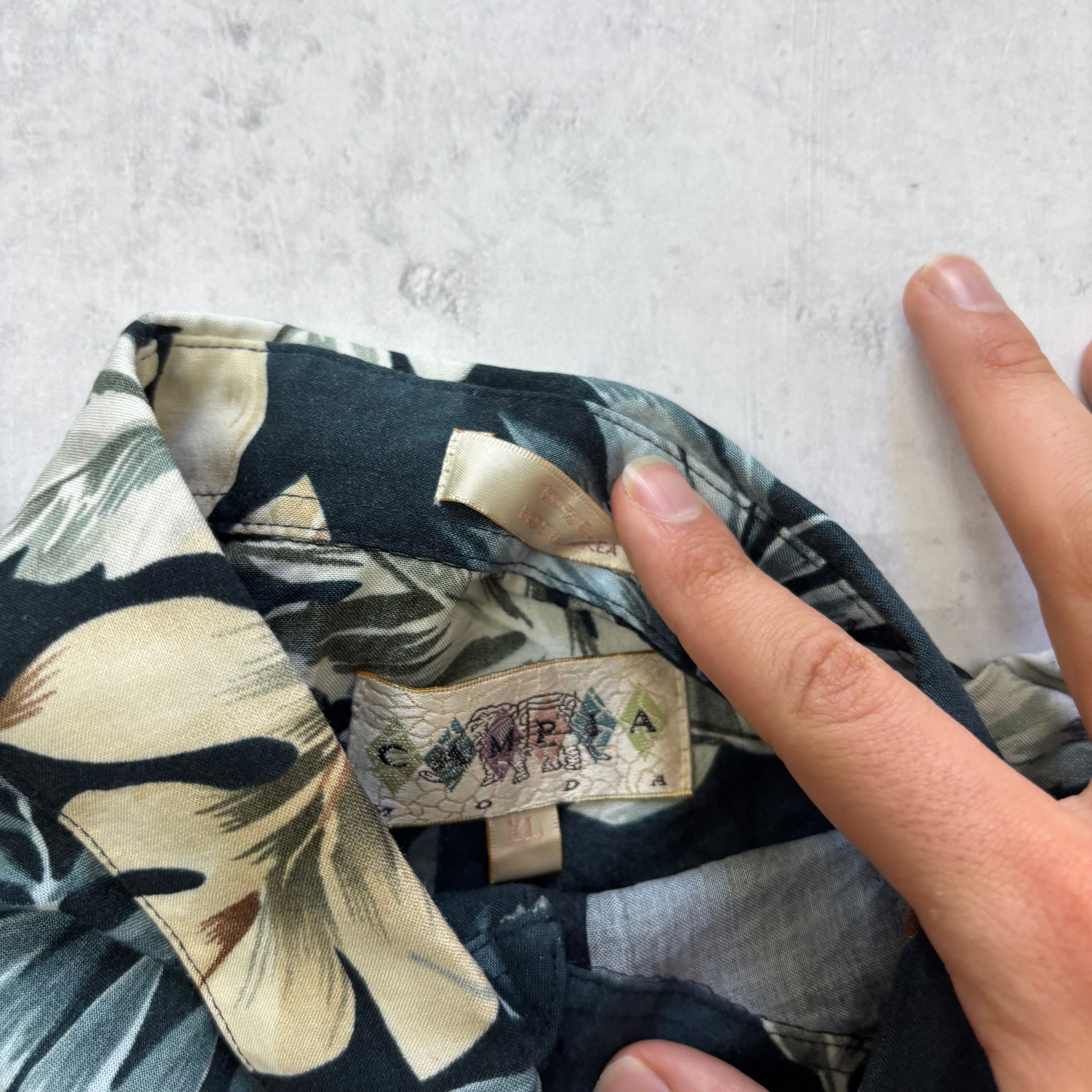 Vintage Hawaiian Shirt Mens XL Navy Floral Aloha Short Sleeve Rayon (E)