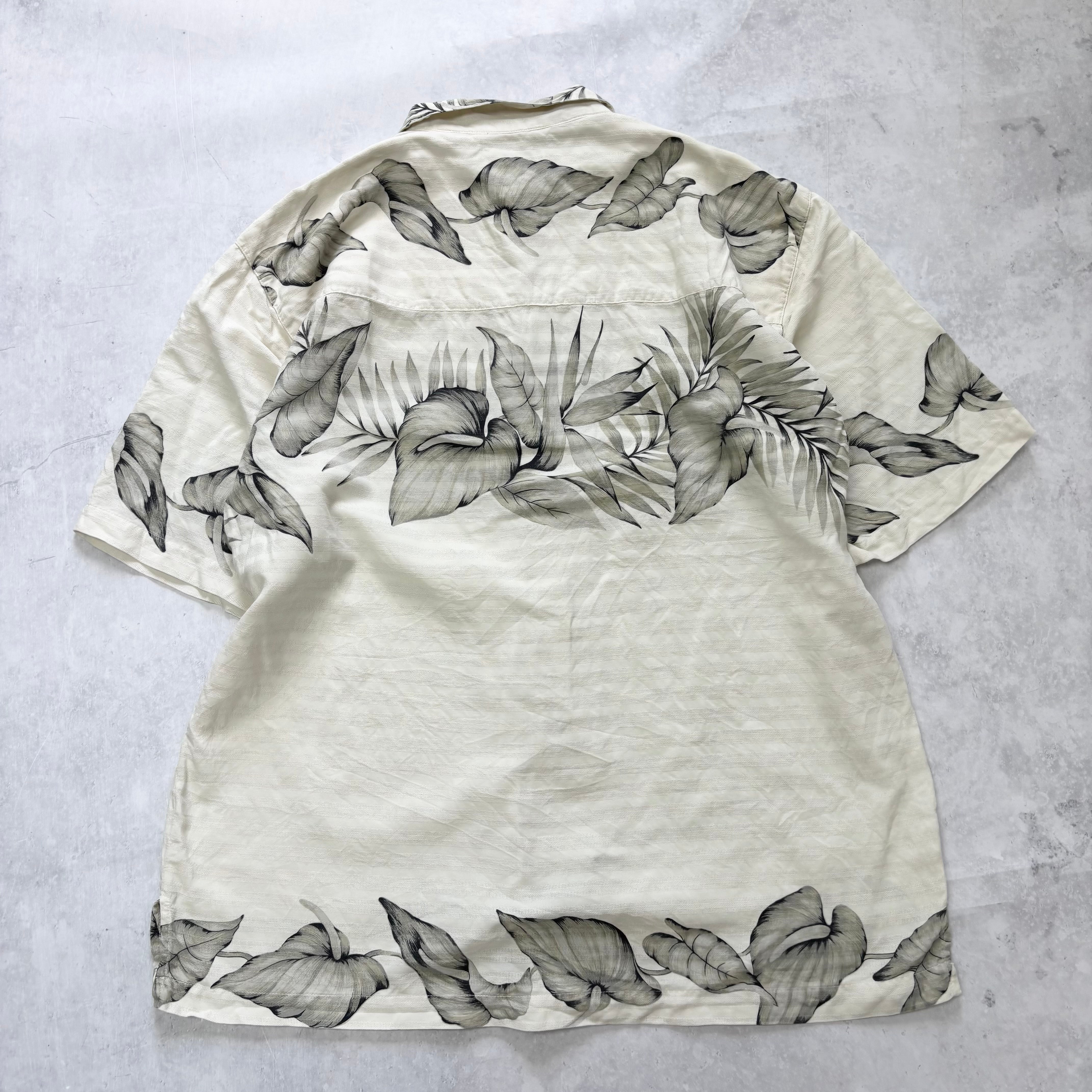 Vintage Hawaiian Shirt Mens Medium Cream Floral Aloha Short Sleeve Silk (E)