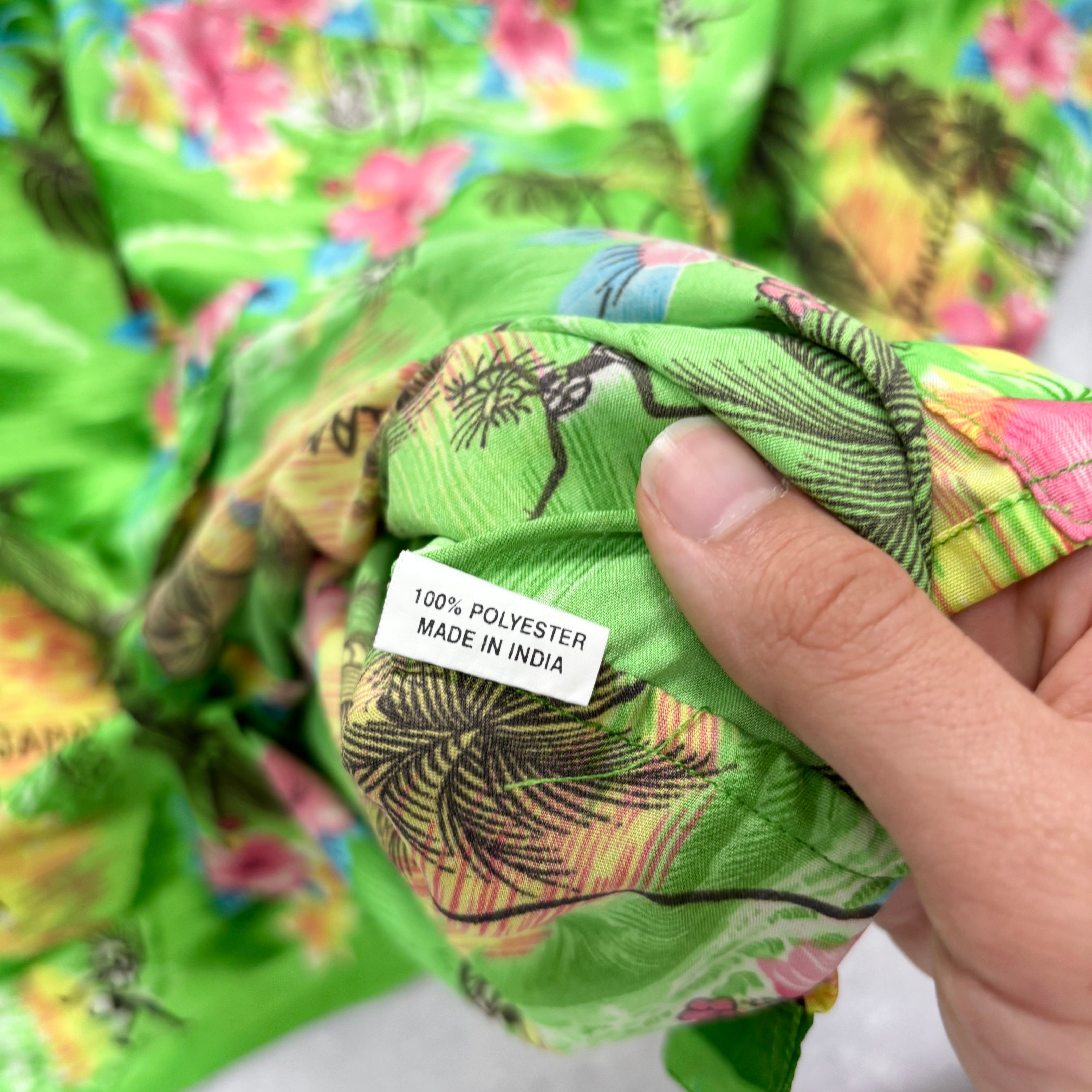 Hawaiian Shirt Mens XL Green Floral Aloha Short Sleeve Polyester (E)