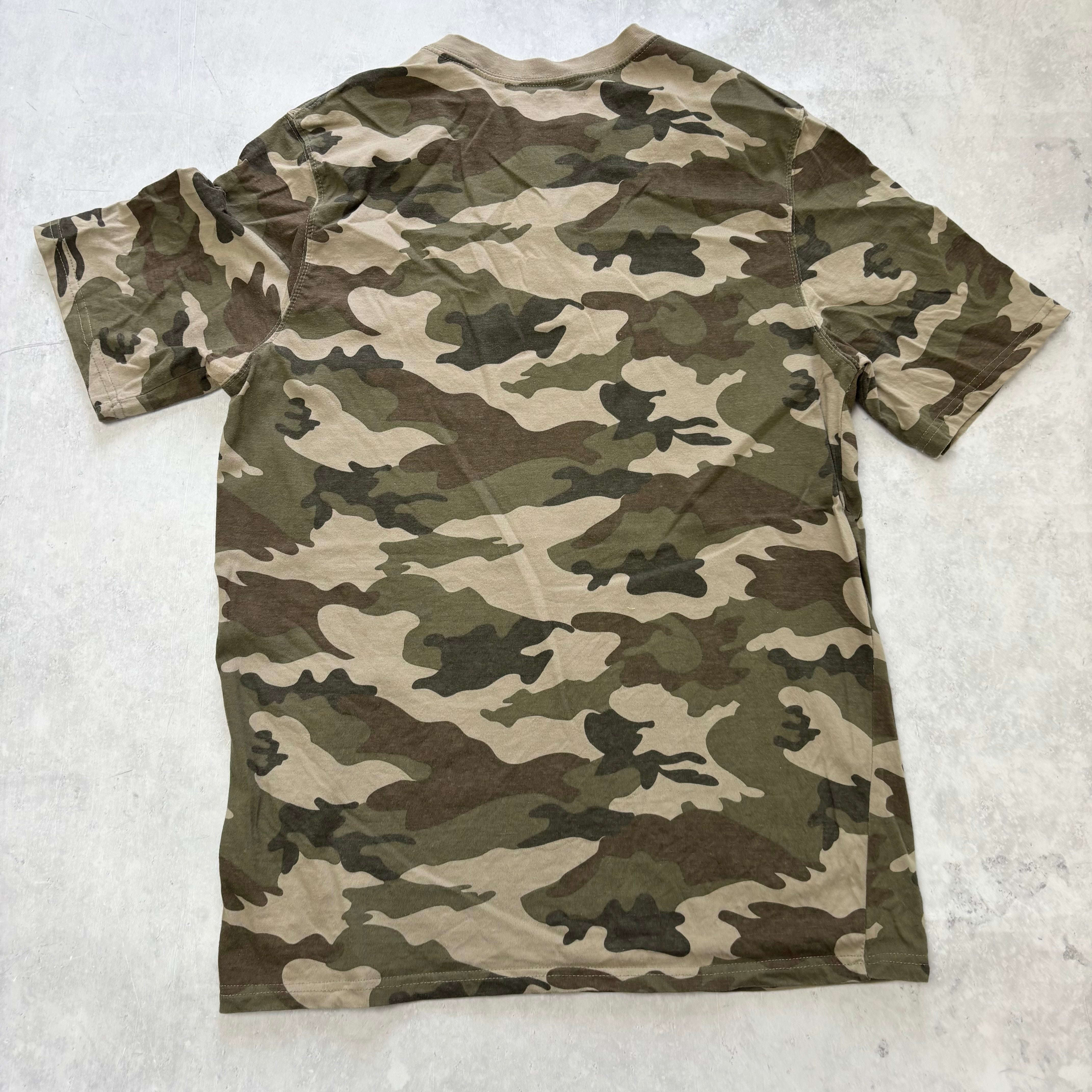 Camo T Shirt Mens Large Army Desert Hunting Woodland Camouflage (E)