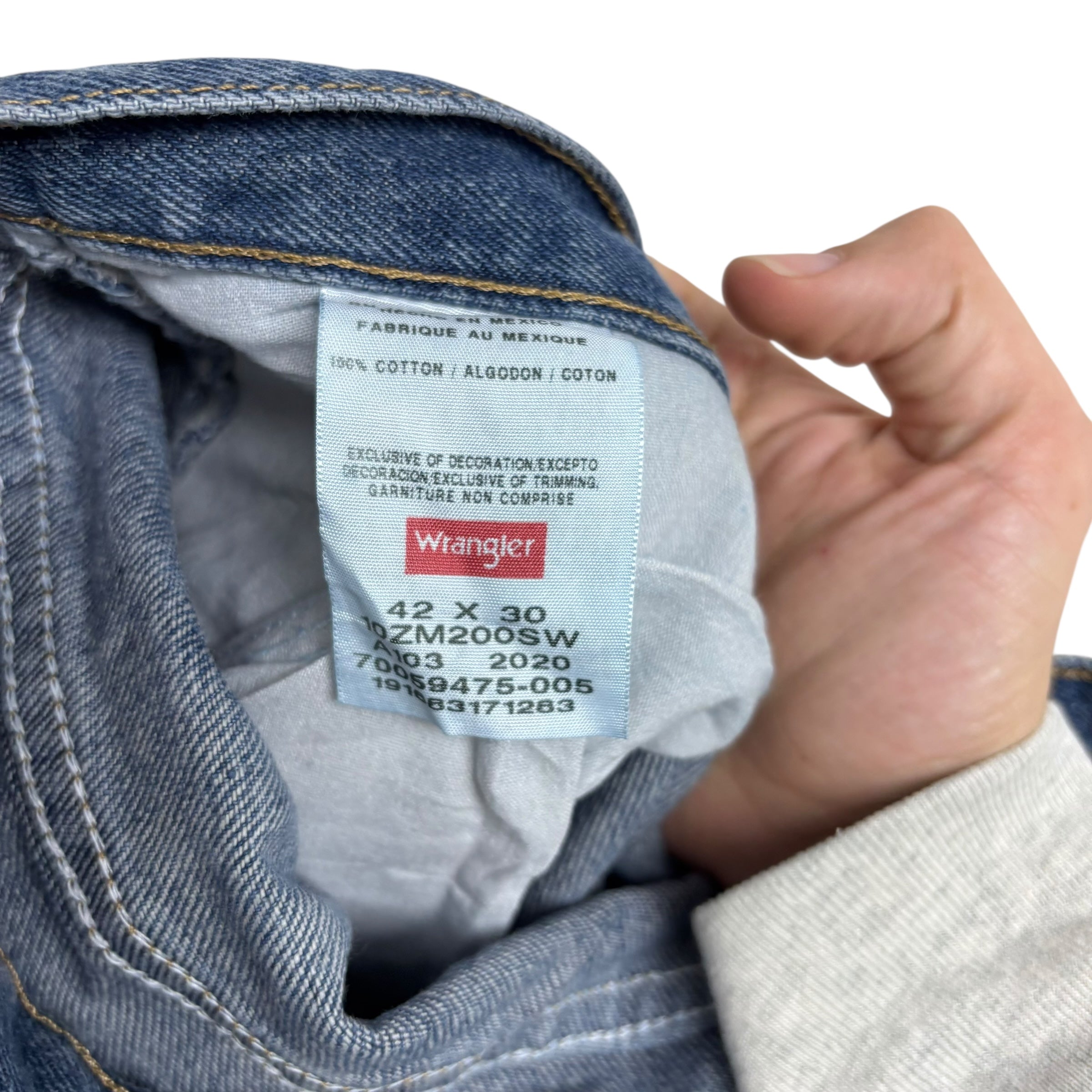 Wrangler Jeans W42 L30 Mens Mid Blue Relaxed Straight Fit Denim (E)