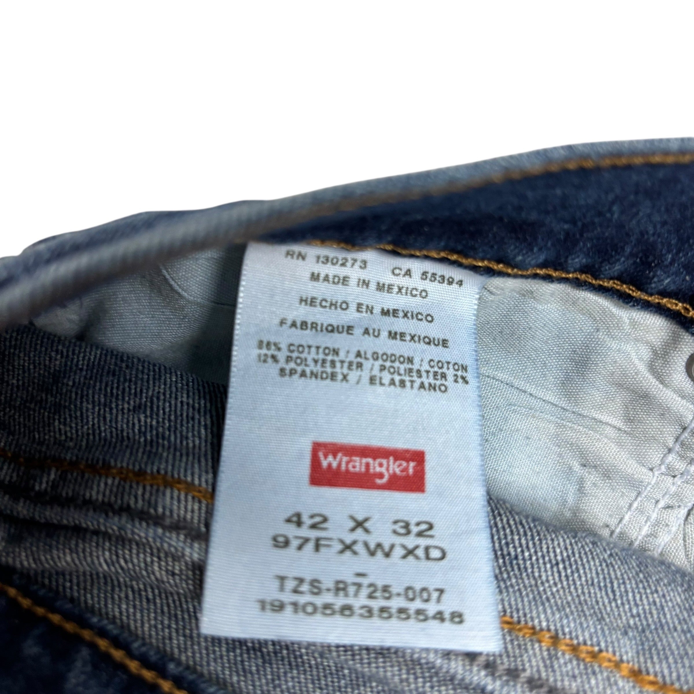 Wrangler Jeans W42 L32 Mens Dark Blue Relaxed Straight Fit Stretch Denim (E)