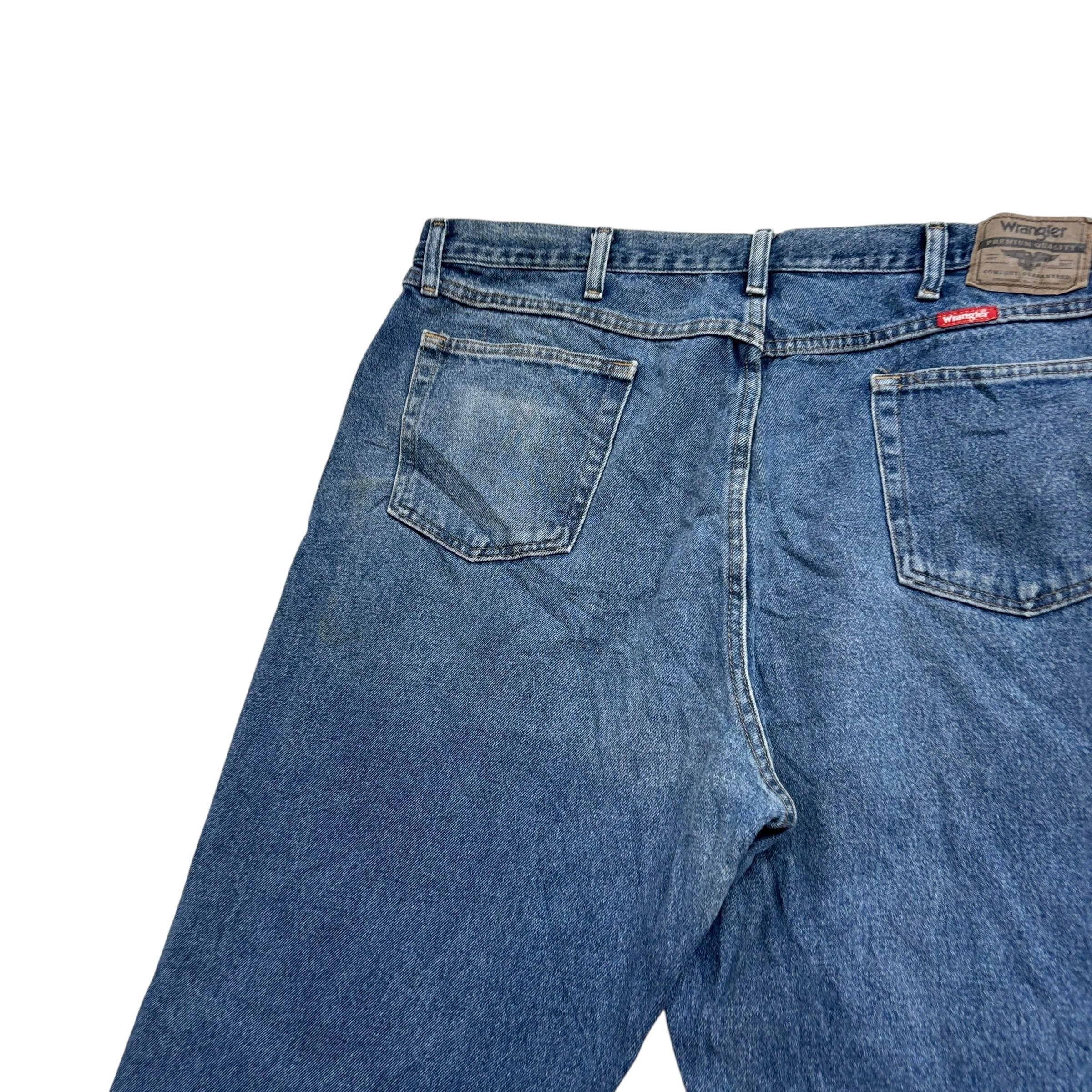 Wrangler Jeans W42 L32 Mens Mid Blue Relaxed Straight Fit Denim (F)