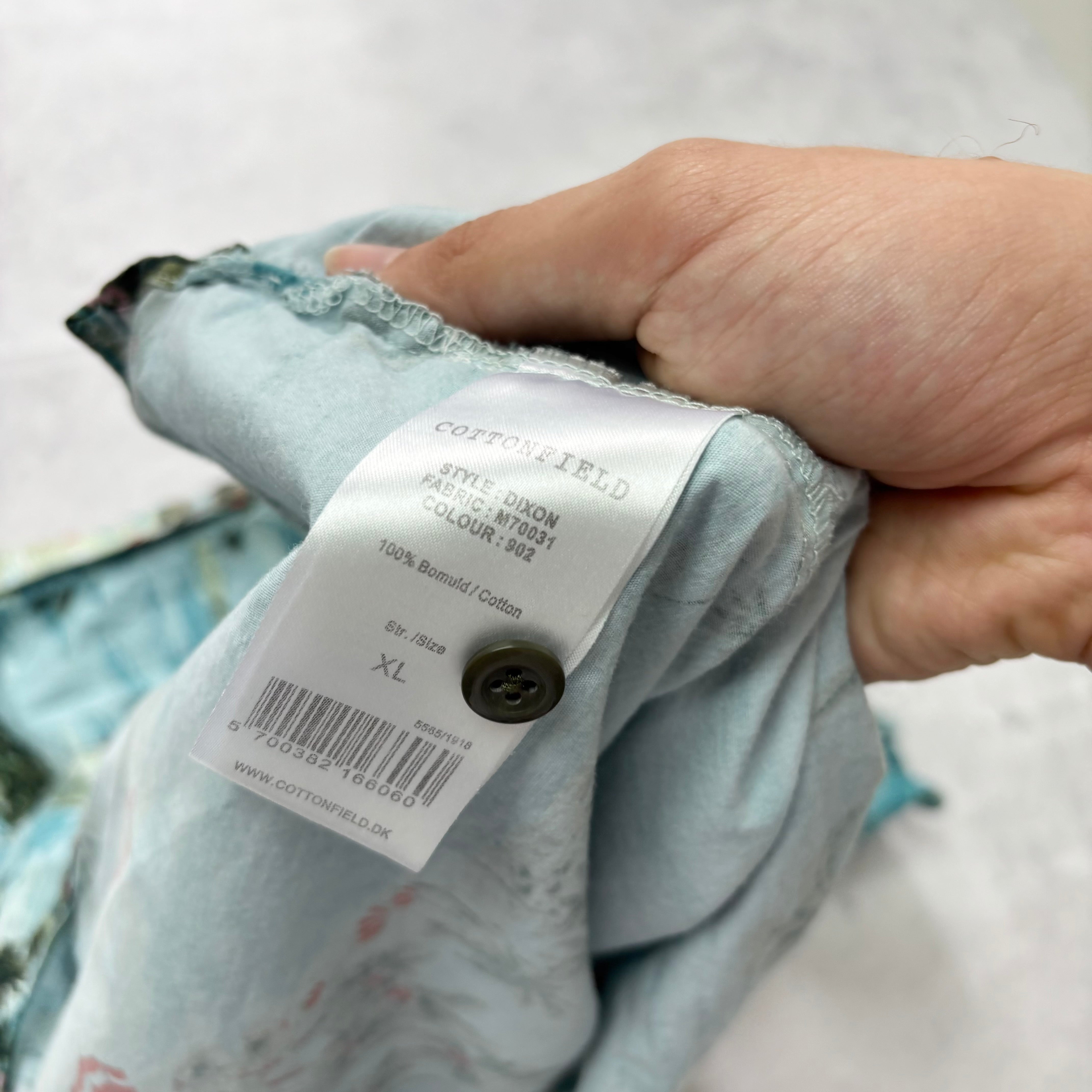 Hawaiian Shirt Mens XL Blue Floral Aloha Short Sleeve Cotton (E)