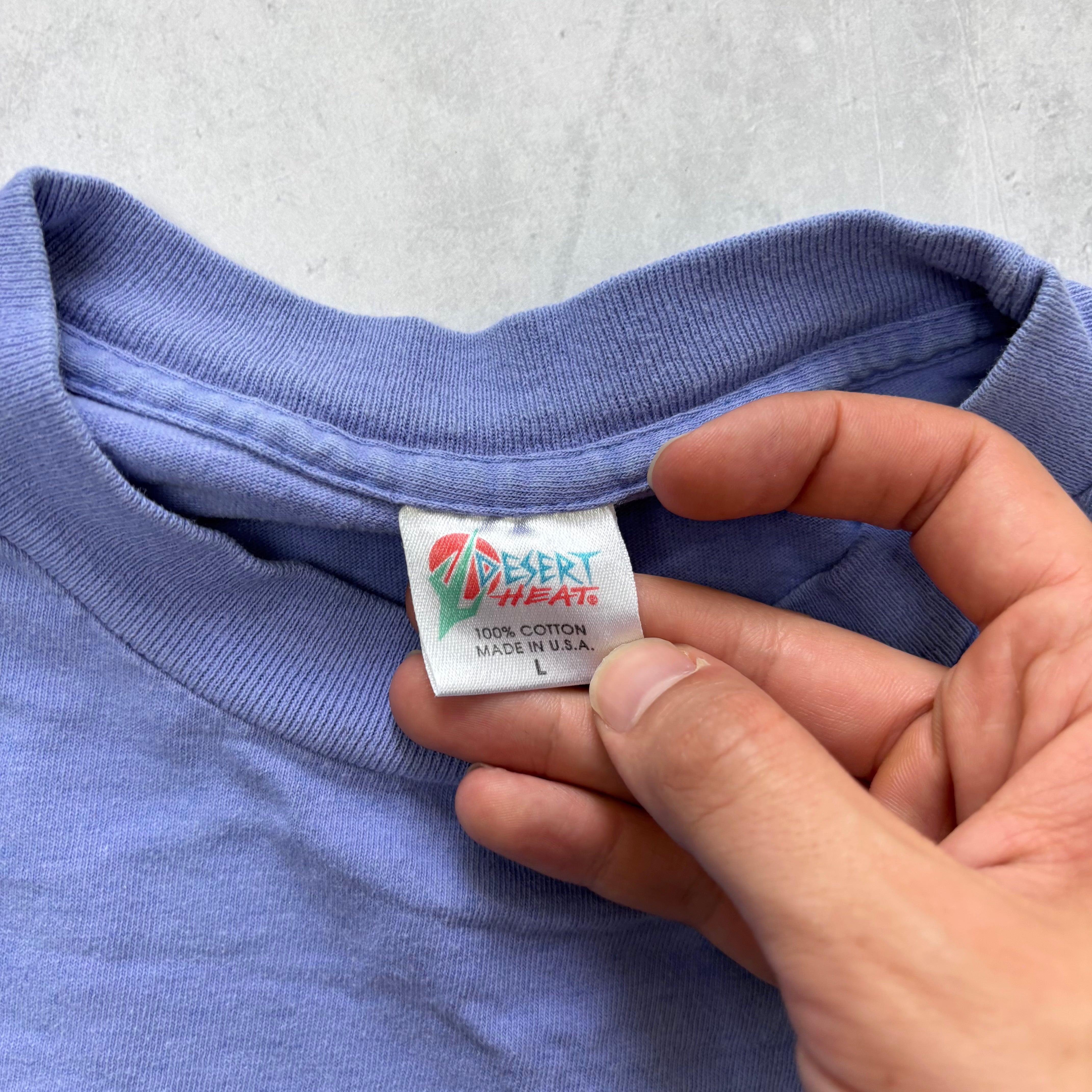 Vintage T Shirt Mens Medium Lilac Single Stitch Graphic Print 90s Tourist (E)