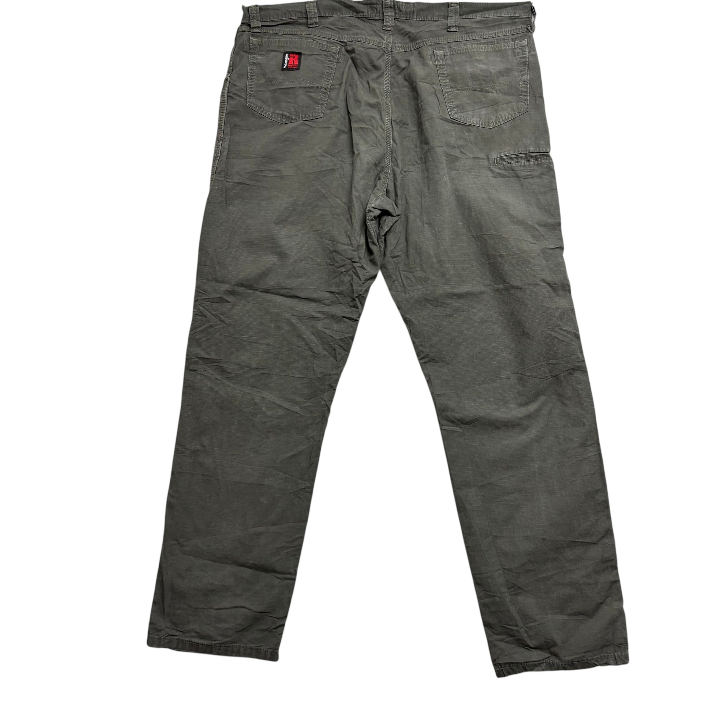 Wrangler Trousers W42 L34 Mens Olive Green Relaxed Straight Fit Pants