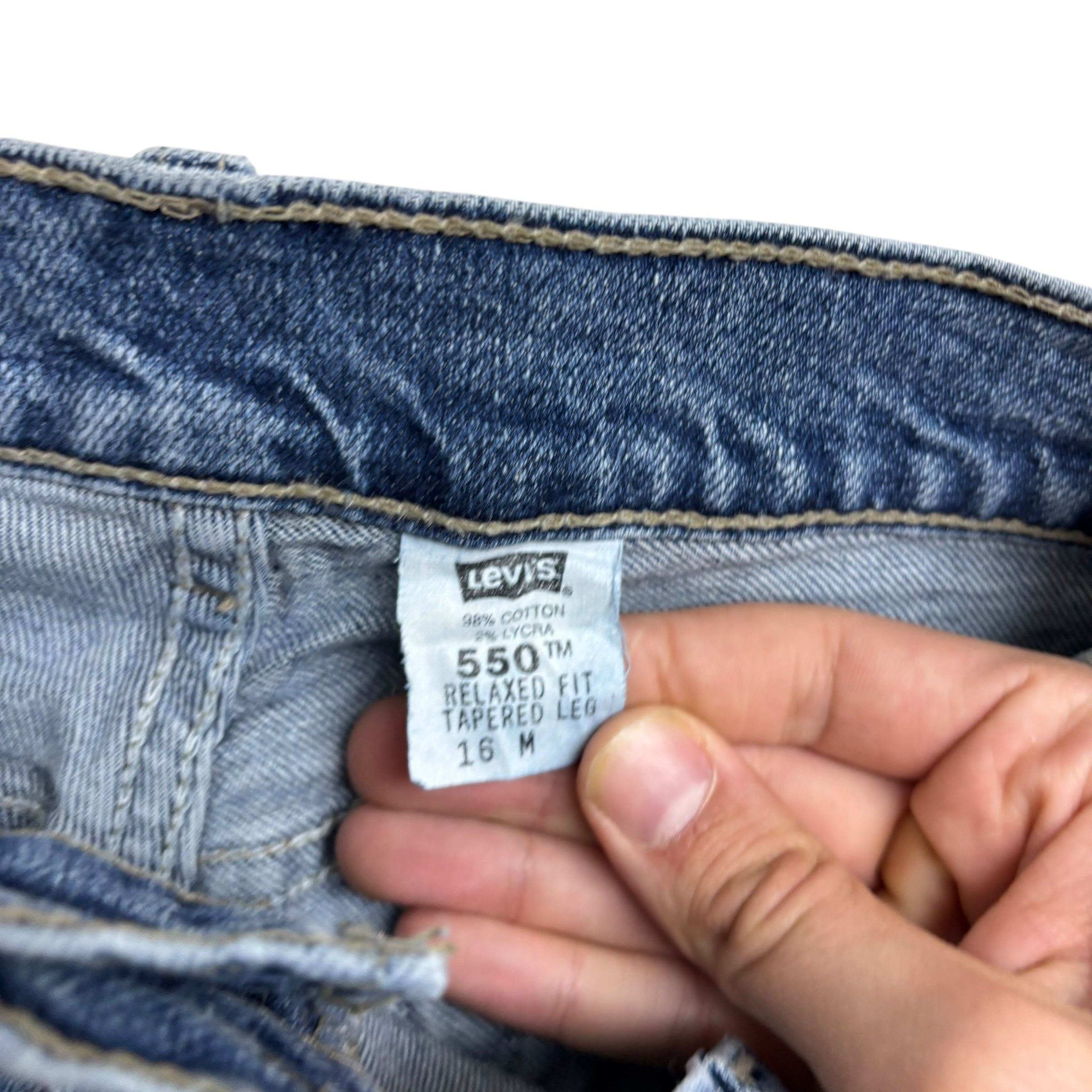 Levis 550 Jeans W33 L31 Womens Relaxed Tapered Mid Blue Vintage Denim (E)