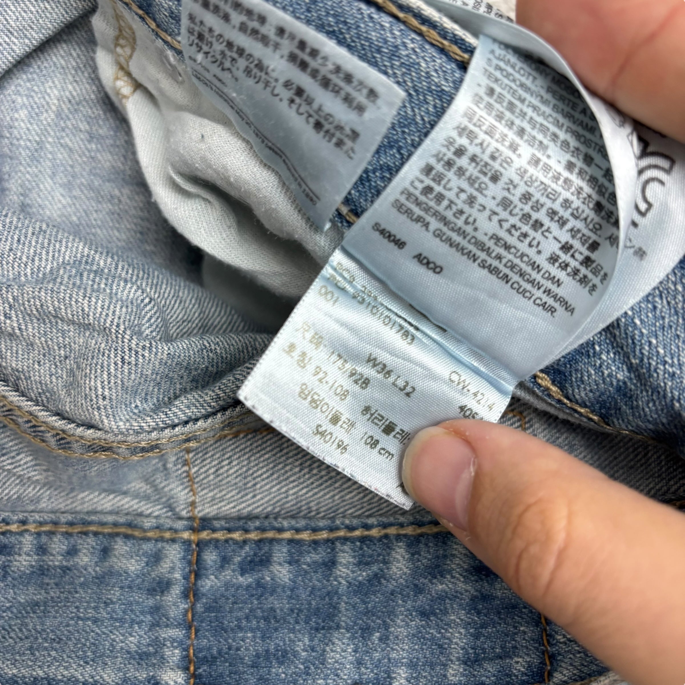 Levis 504 Jeans W36 L30 Mens Light Blue Regular Straight Fit Denim