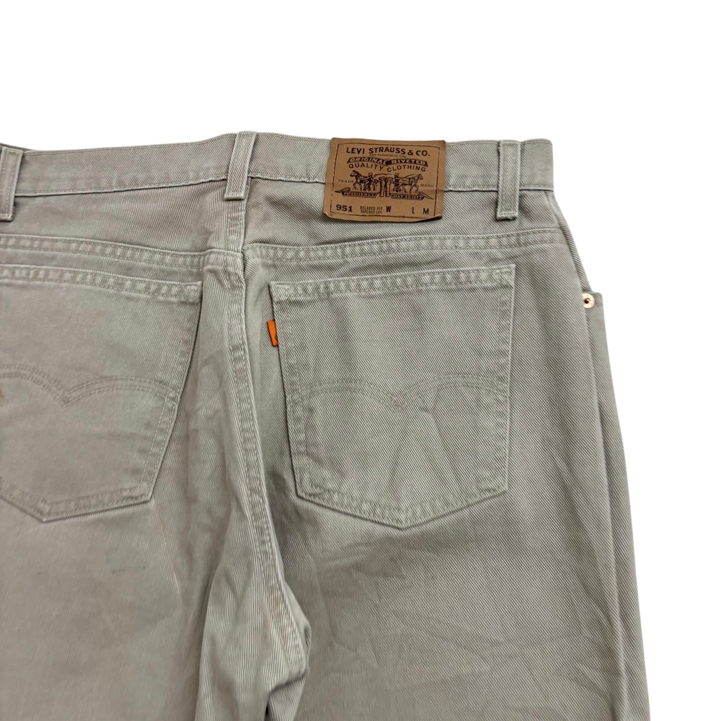 Levis 551 Jeans W32 L30 Womens Beige Relaxed Taper Made In USA Vintage Denim