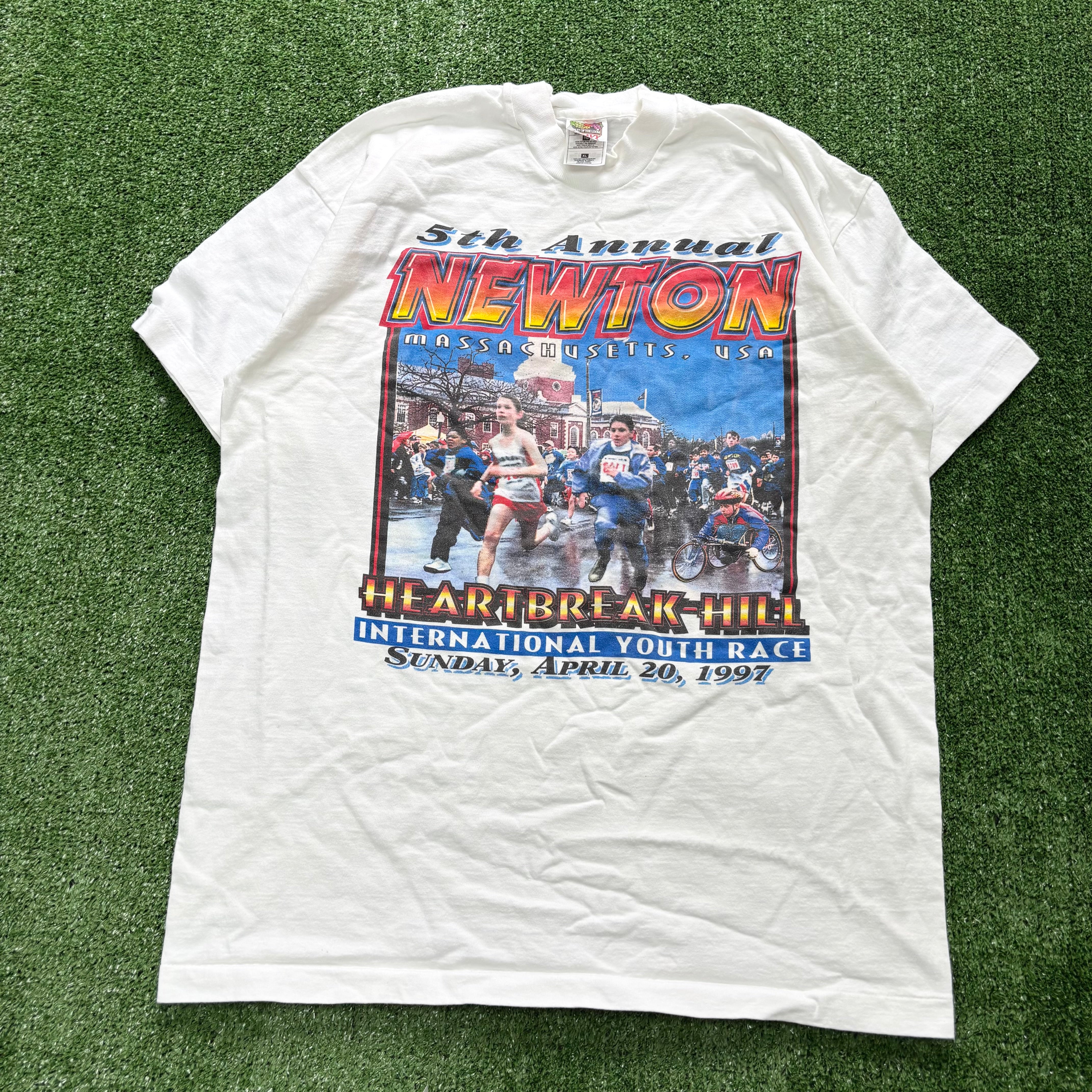Vintage T Shirt Mens Large White Single Stitch Graphic Print 90s USA Run (E)
