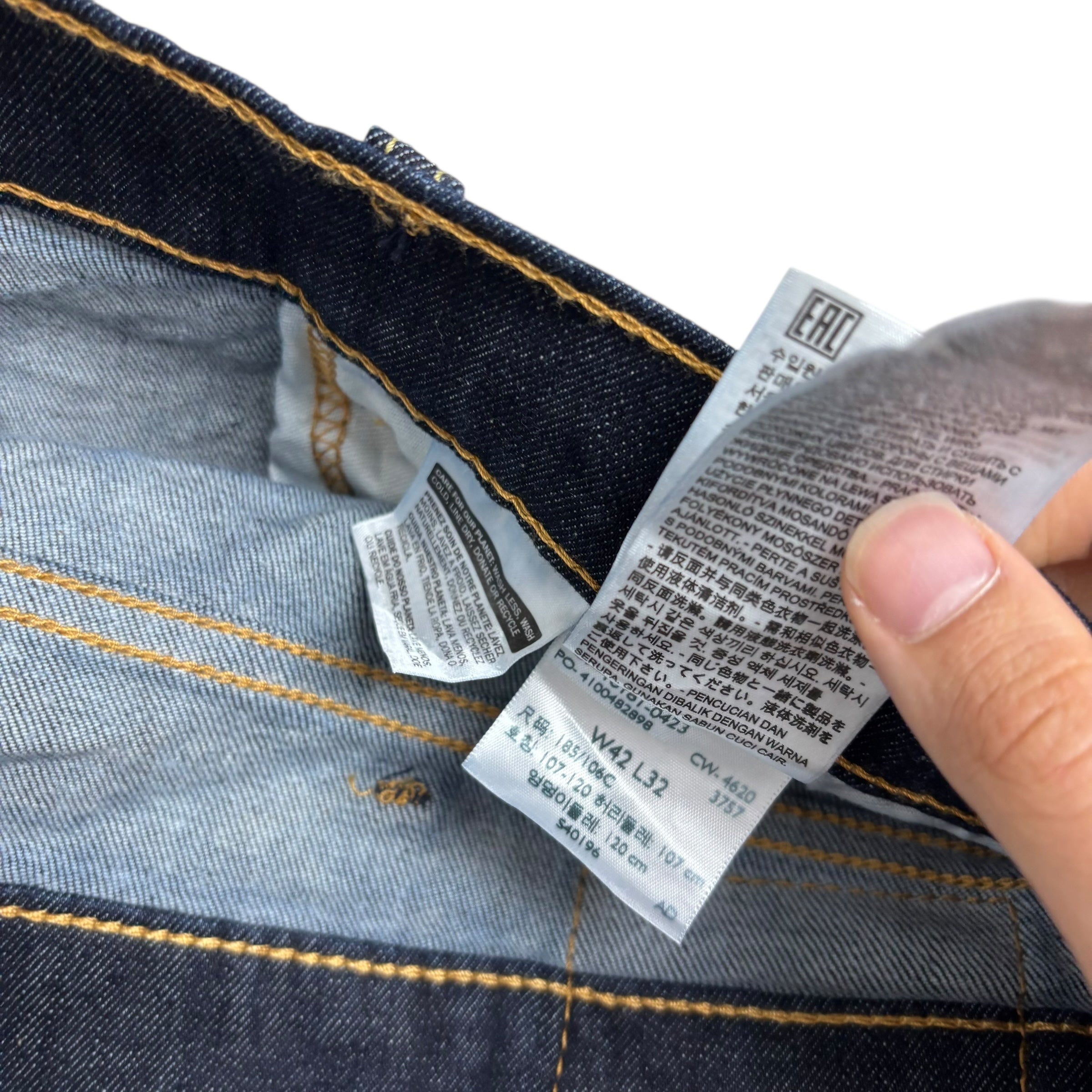 Levis 541 Jeans W42 L32 Mens Dark Blue Athletic Tapered Fit Stretch Denim (E)