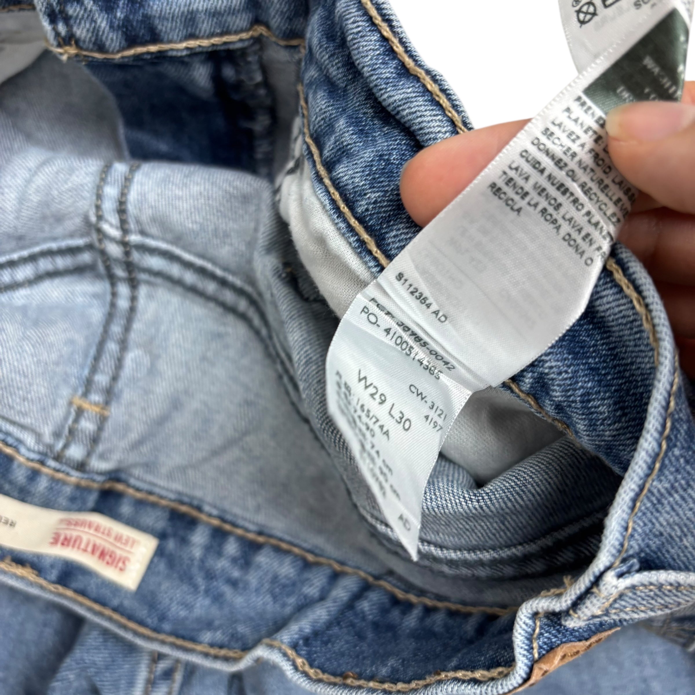 Levis Signature Jeans W29 L30 Mens Light Blue Relaxed Straight Stretch Denim (E)