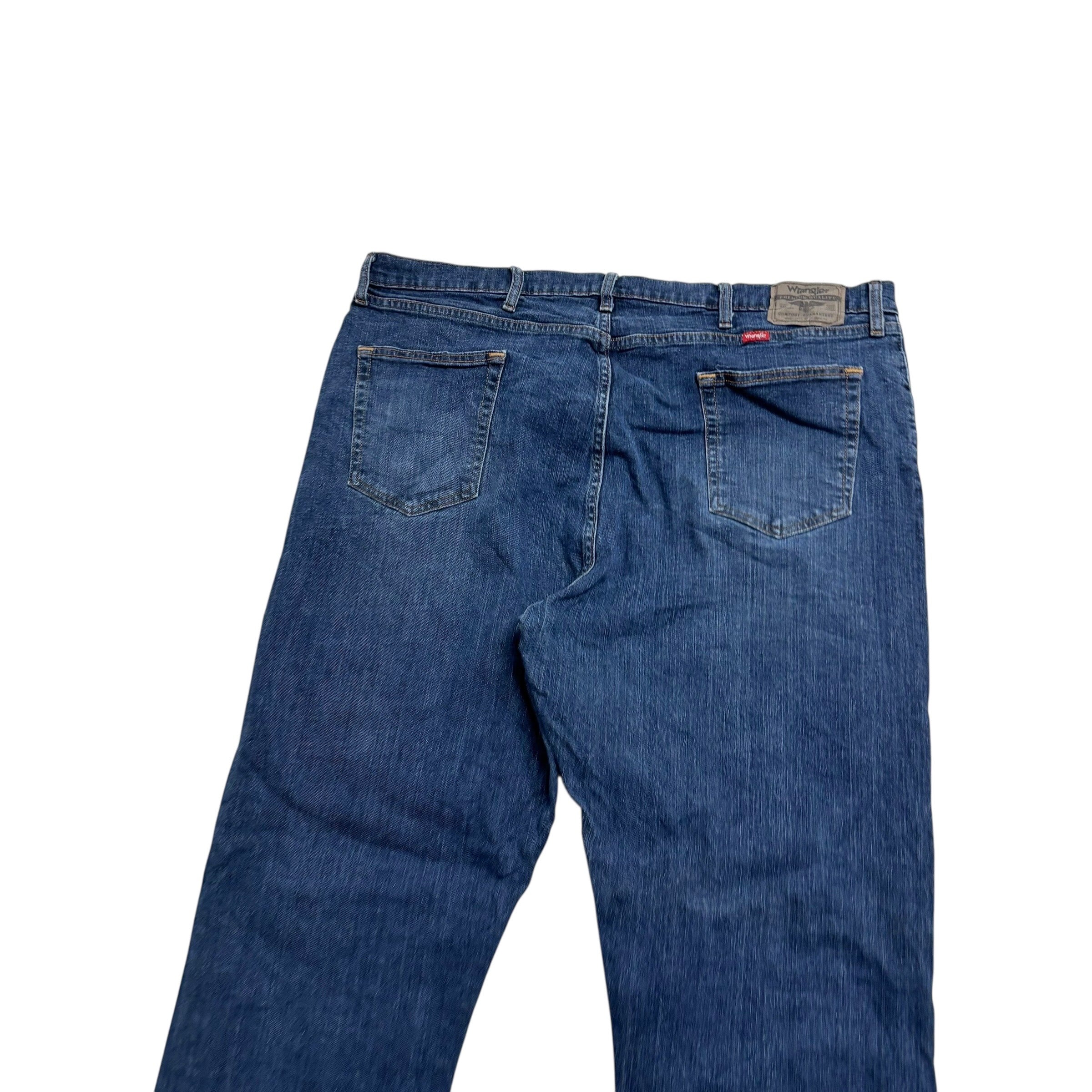 Wrangler Jeans W42 L32 Mens Dark Blue Relaxed Straight Fit Stretch Denim (E)