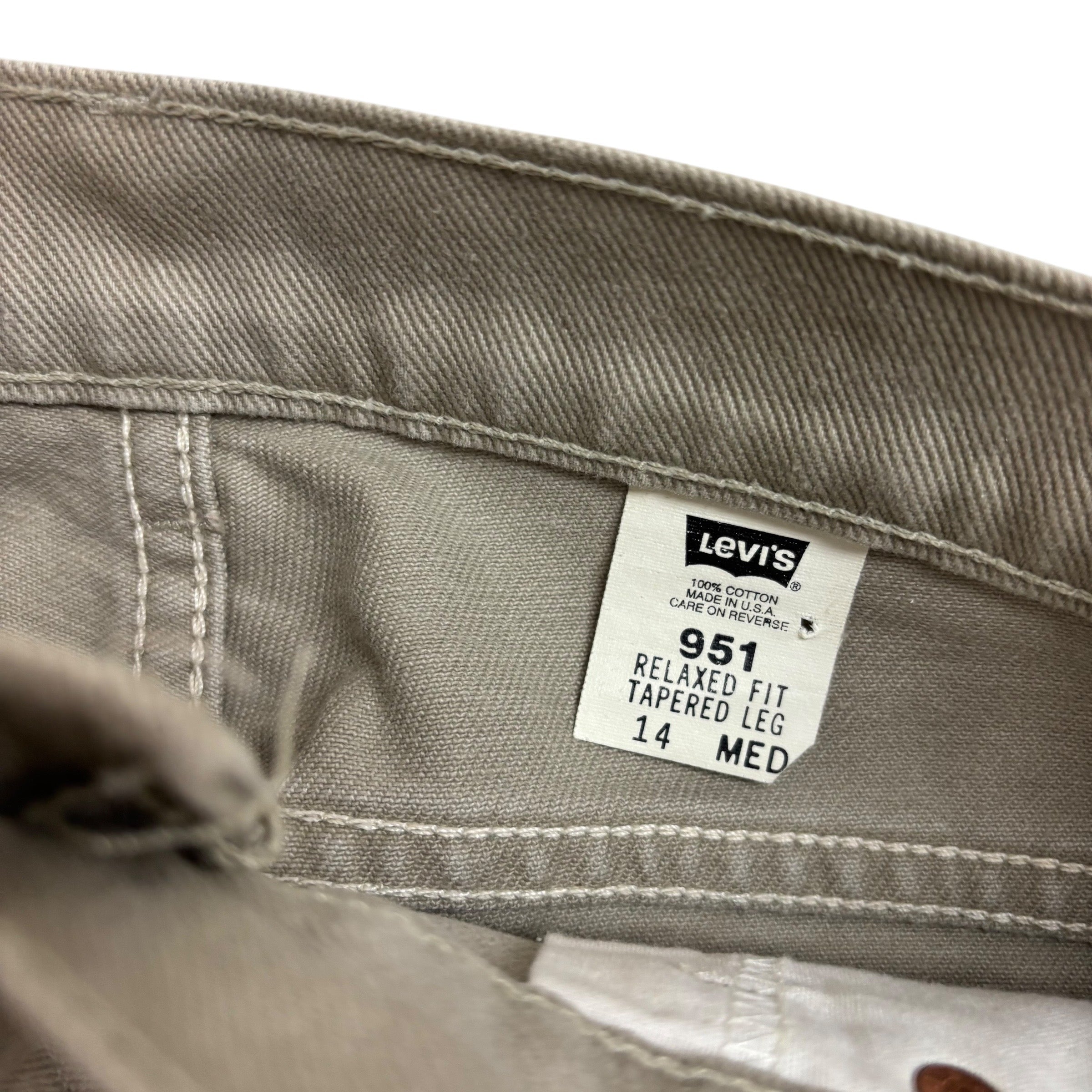 Levis 551 Jeans W32 L30 Womens Beige Relaxed Taper Made In USA Vintage Denim