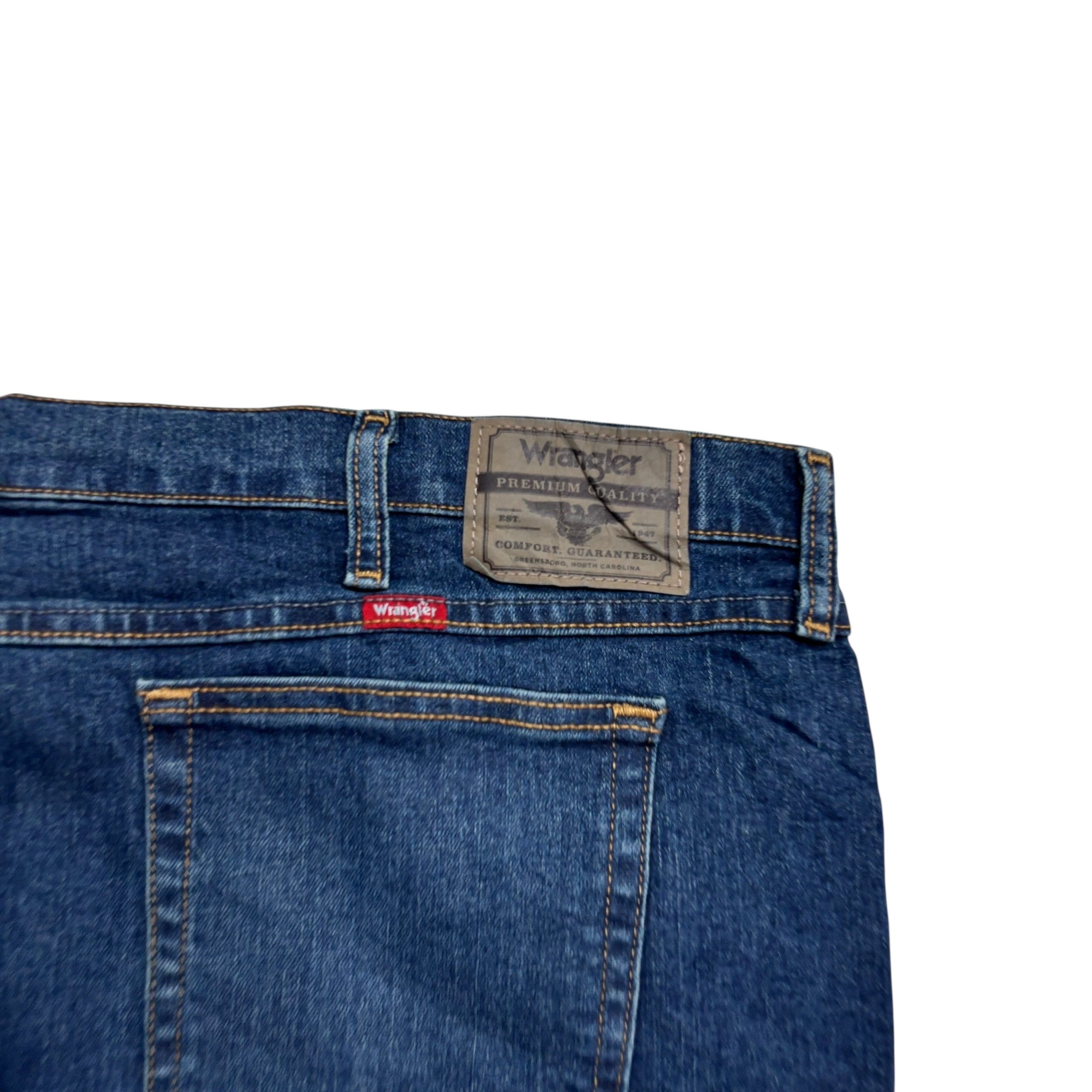 Wrangler Jeans W46 L30 Mens Dark Blue Relaxed Straight Fit Stretch Denim (E)