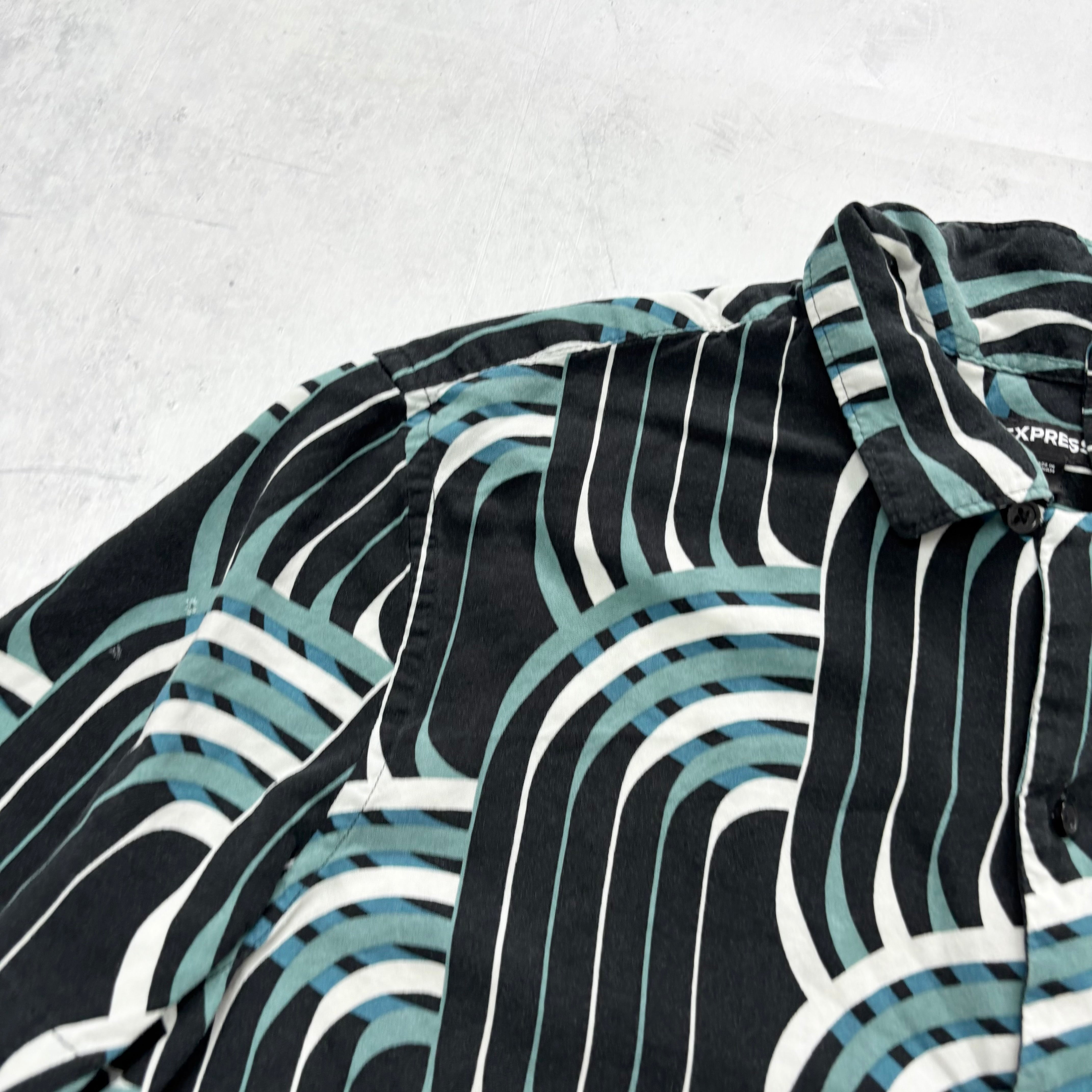 Express Shirt Mens Large Black Abstract Funky Short Sleeve Rayon (E)