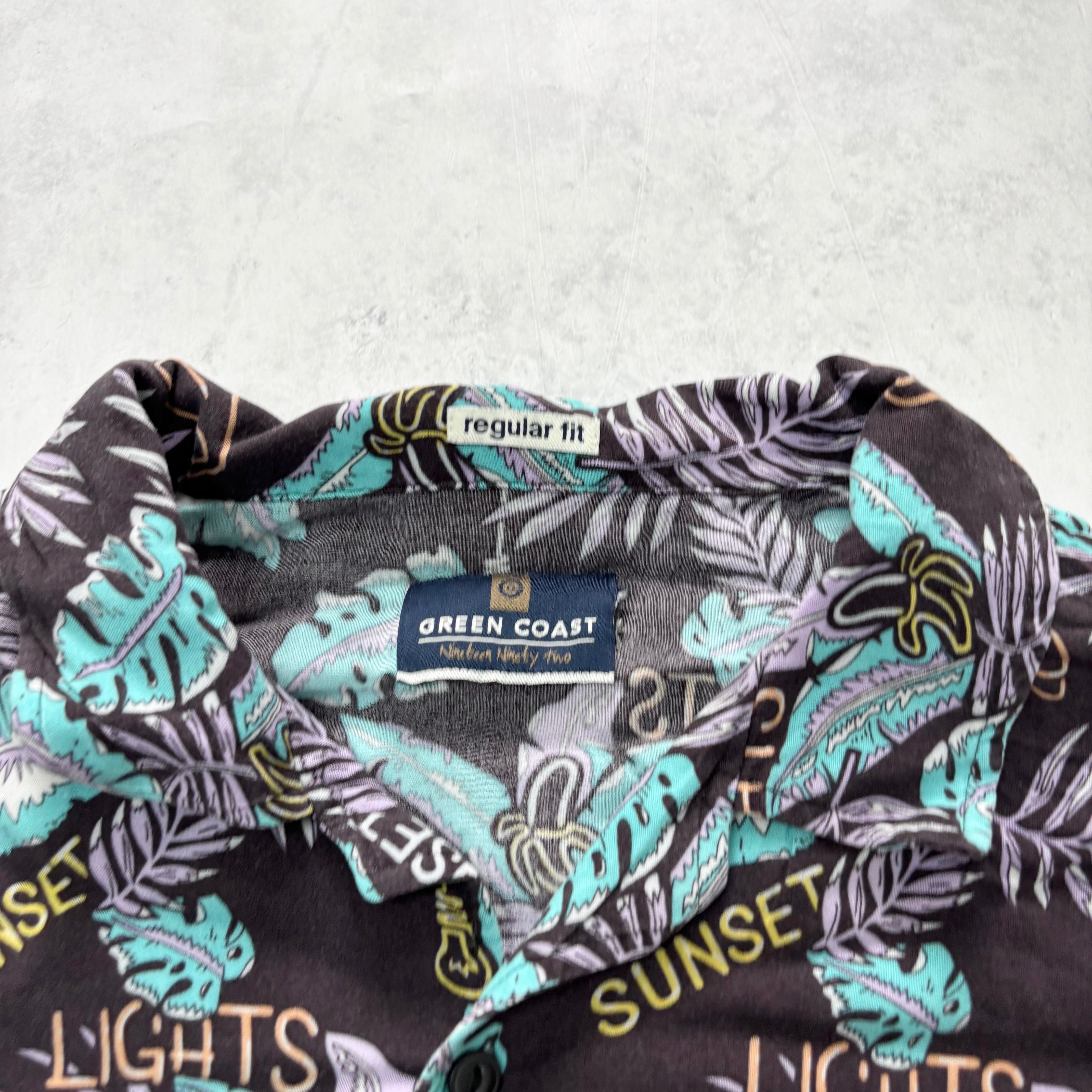 Hawaiian Shirt Mens Small Purple Floral Aloha Short Sleeve Viscose (E)