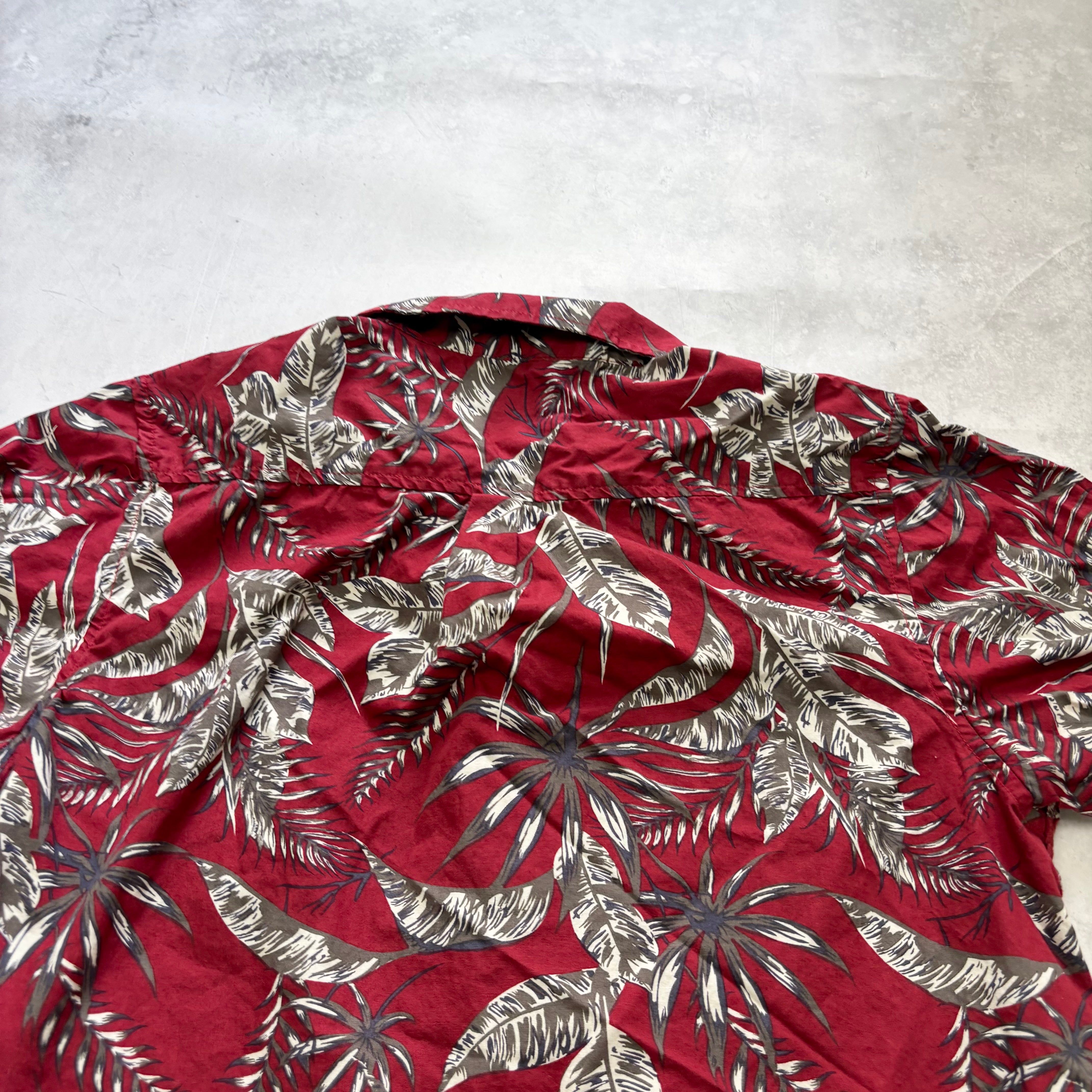 Hawaiian Shirt Mens XL Red Floral Aloha Short Sleeve Cotton Regular Fit (E)