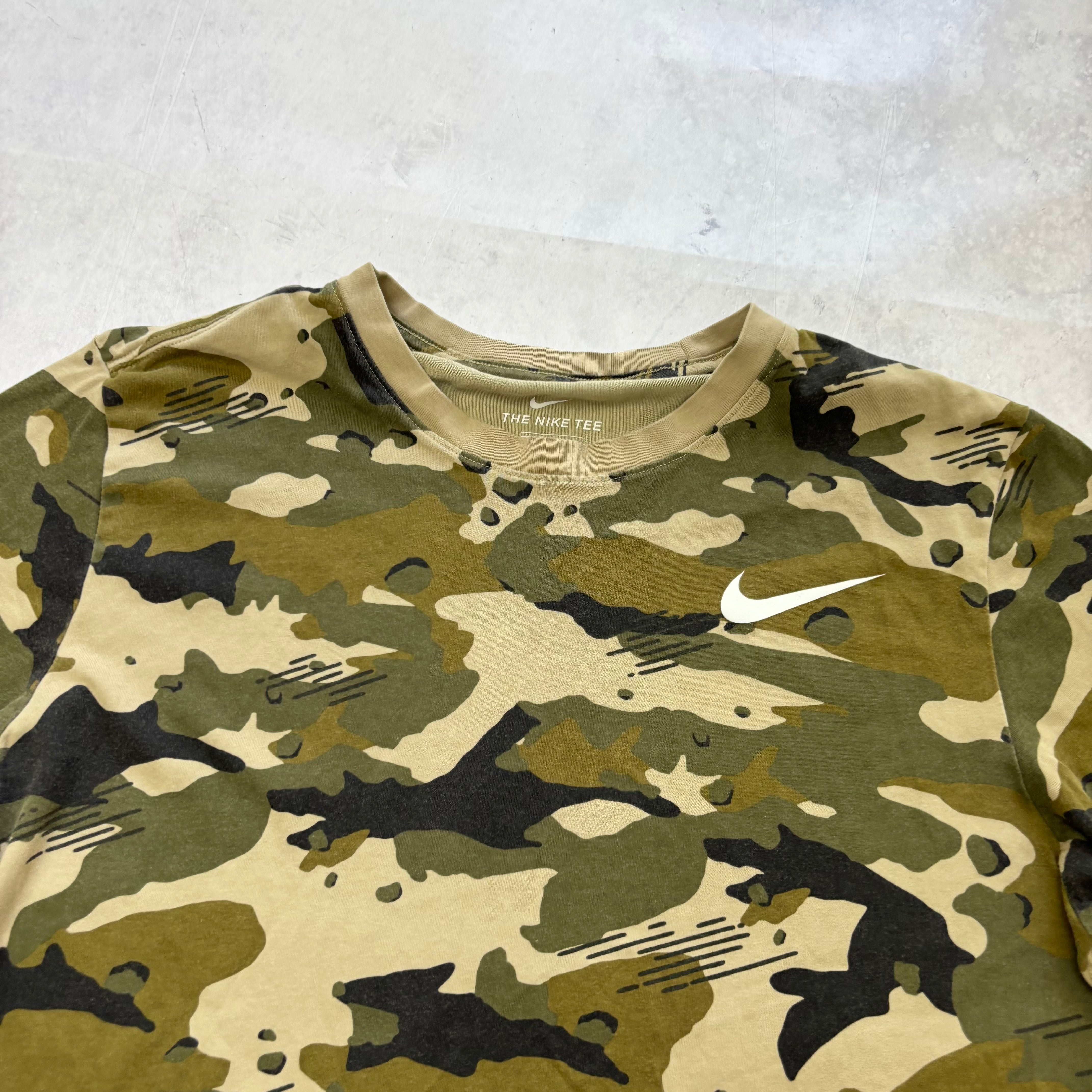 Nike T Shirt Mens Large Army Camo Dri Fit Camouflage (E)