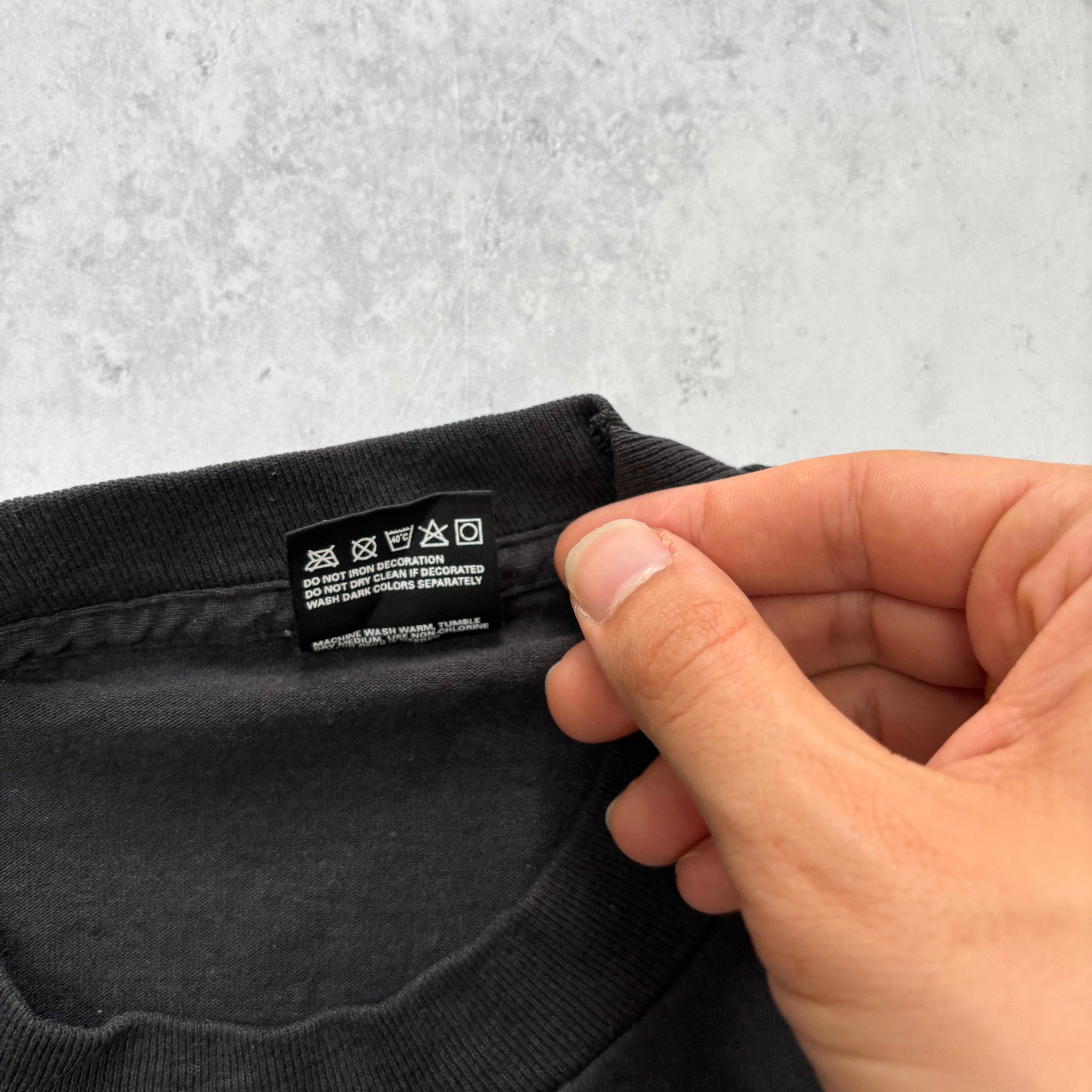 Vintage T Shirt Mens Large Black Single Stitch Graphic Print 90s USA Tourist