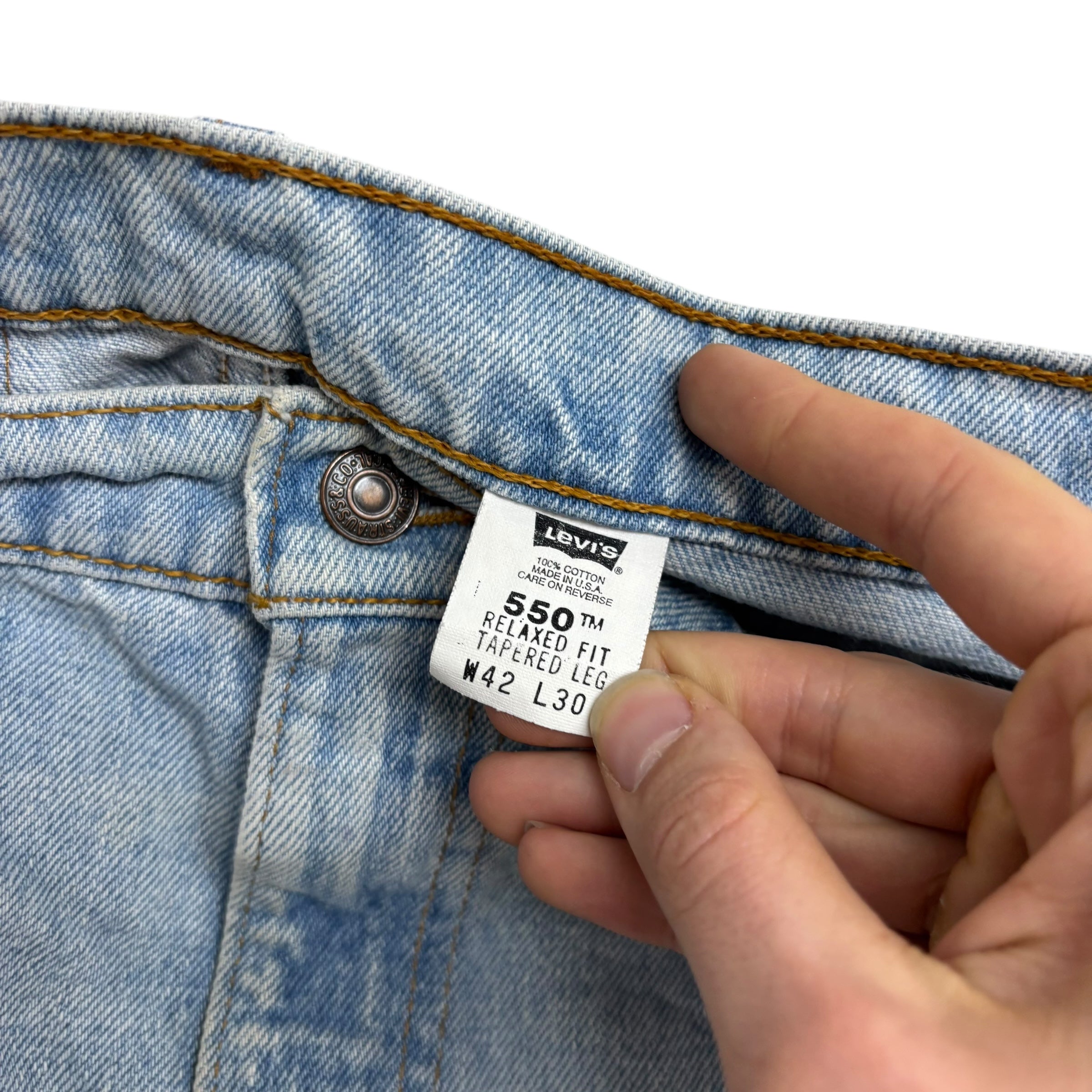 Levis 550 Jeans W40 L30 Mens Light Blue Relaxed Taper Made In USA Vintage (F)