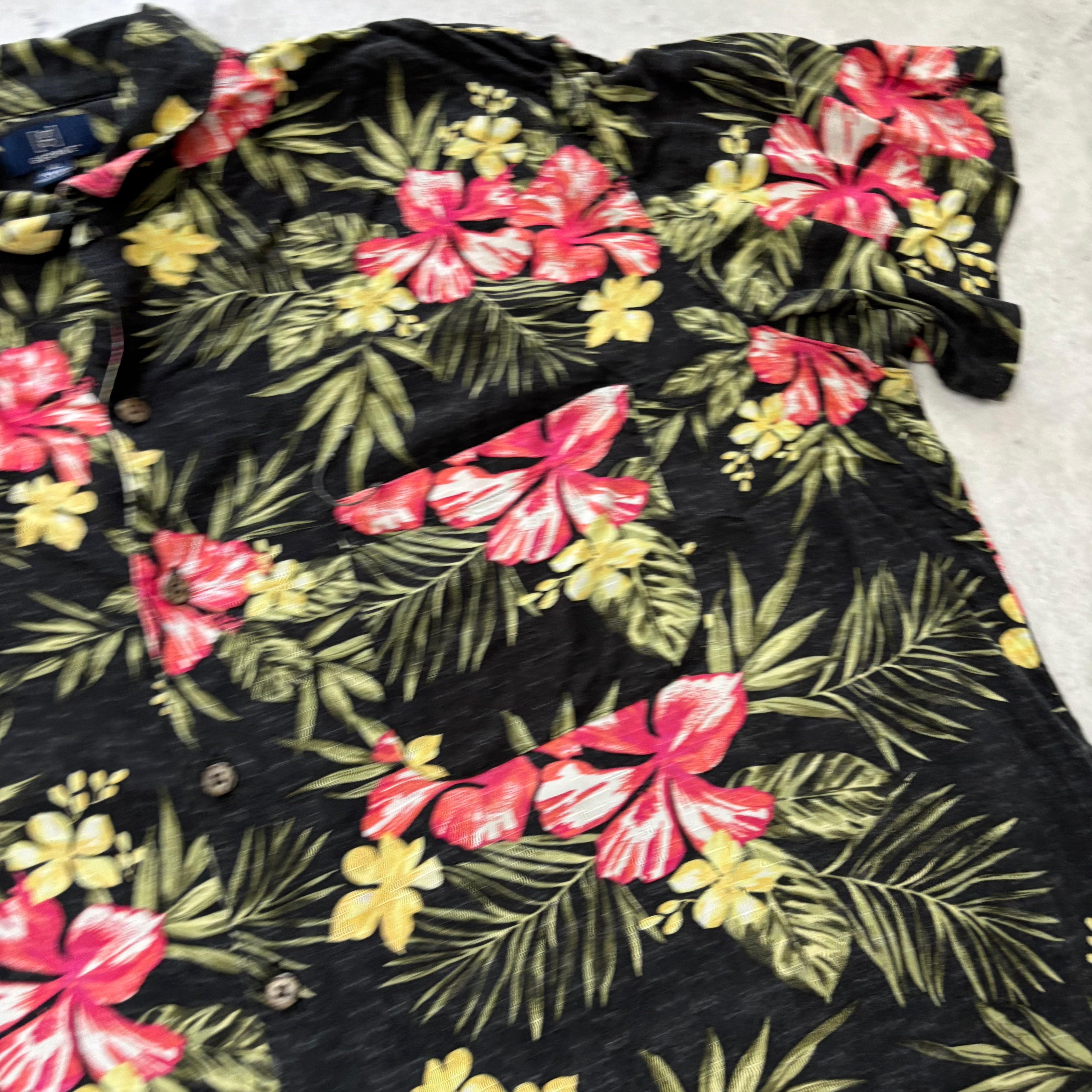 George Hawaiian Shirt Mens XL Black Rayon Floral Aloha Short Sleeve (E)