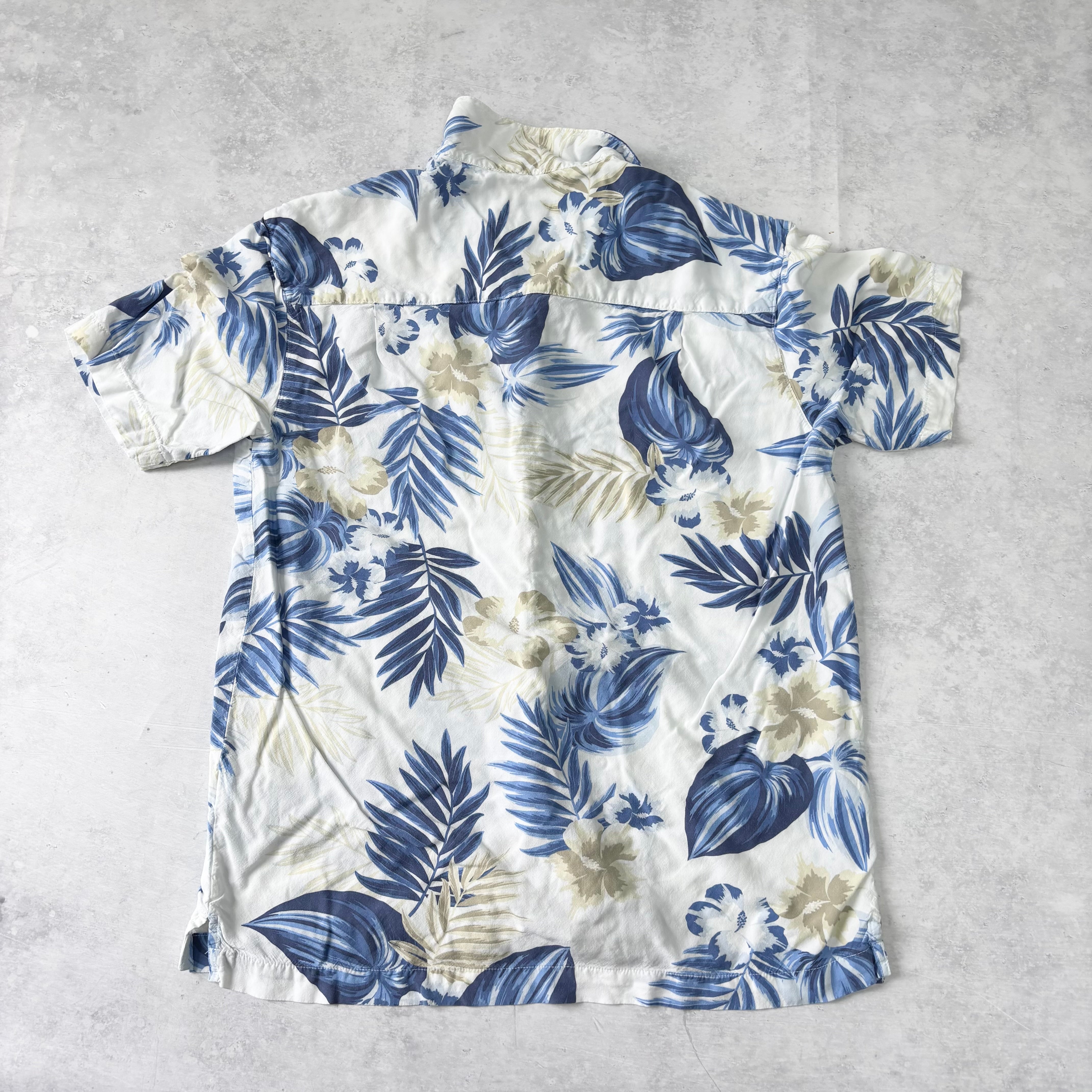 Hawaiian Shirt Mens Small White Blue Floral Aloha Short Sleeve George (E)
