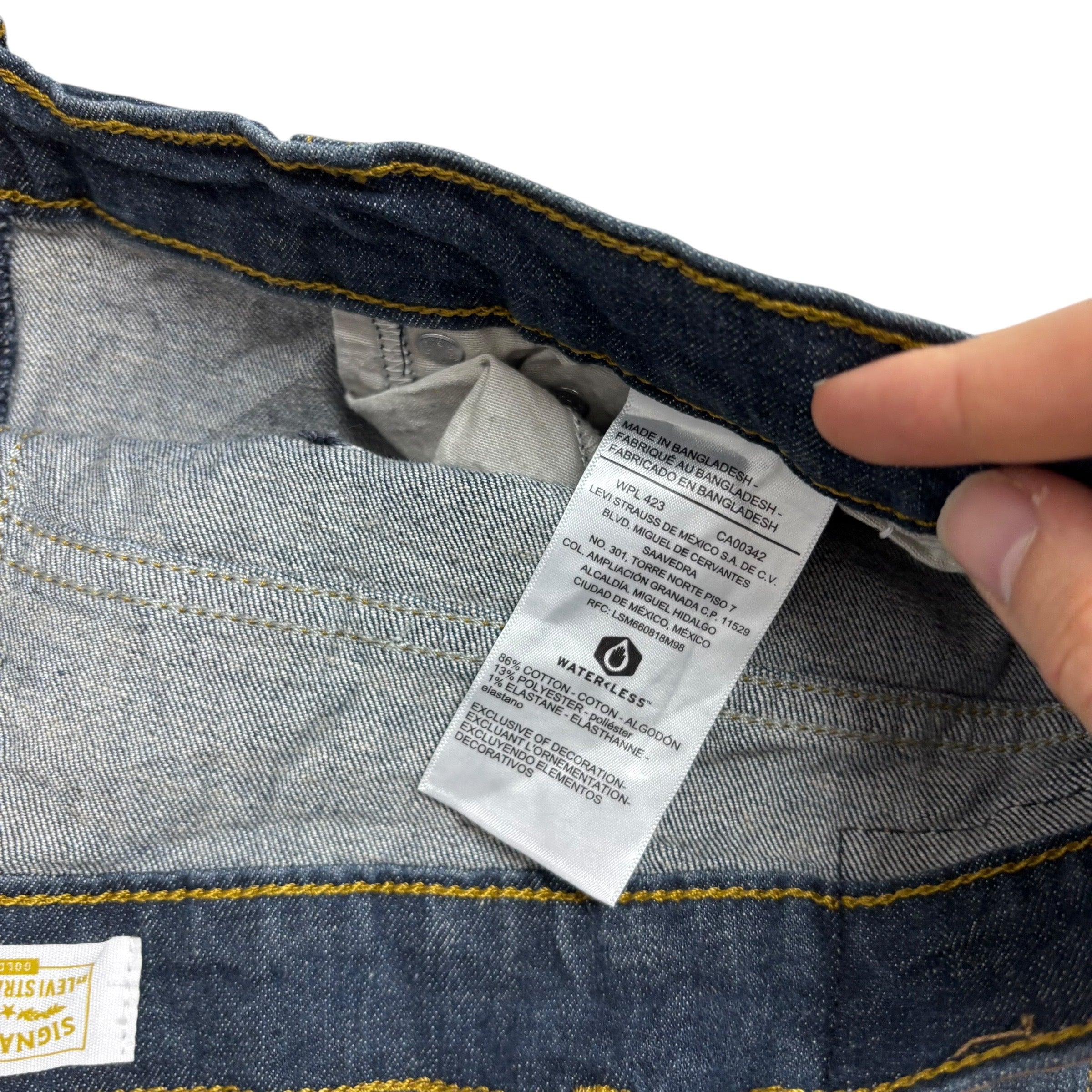Levis Signature Jeans W38 L30 Mens Dark Blue Regular Straight Stretch Denim (E)