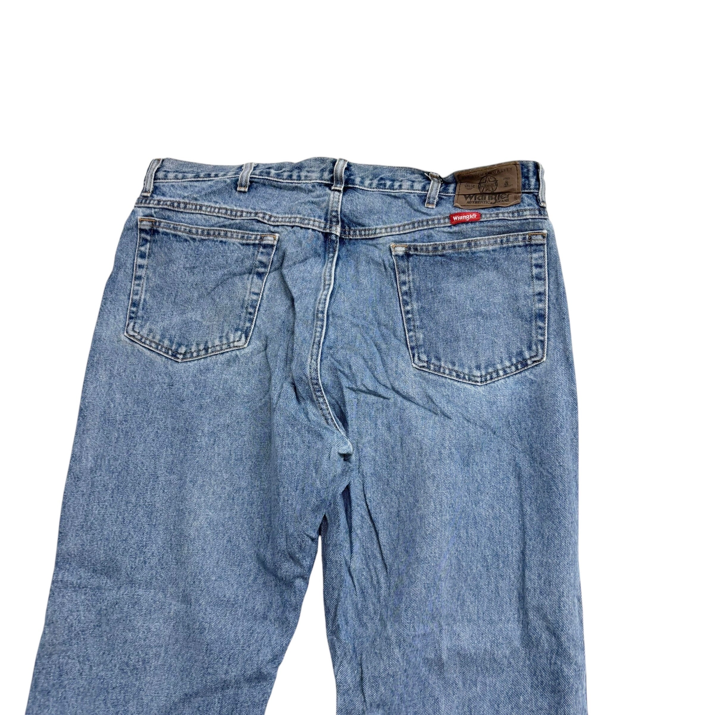 Wrangler Jeans W38 L32 Mens Regular Straight Fit Light Blue Vintage Denim (E)