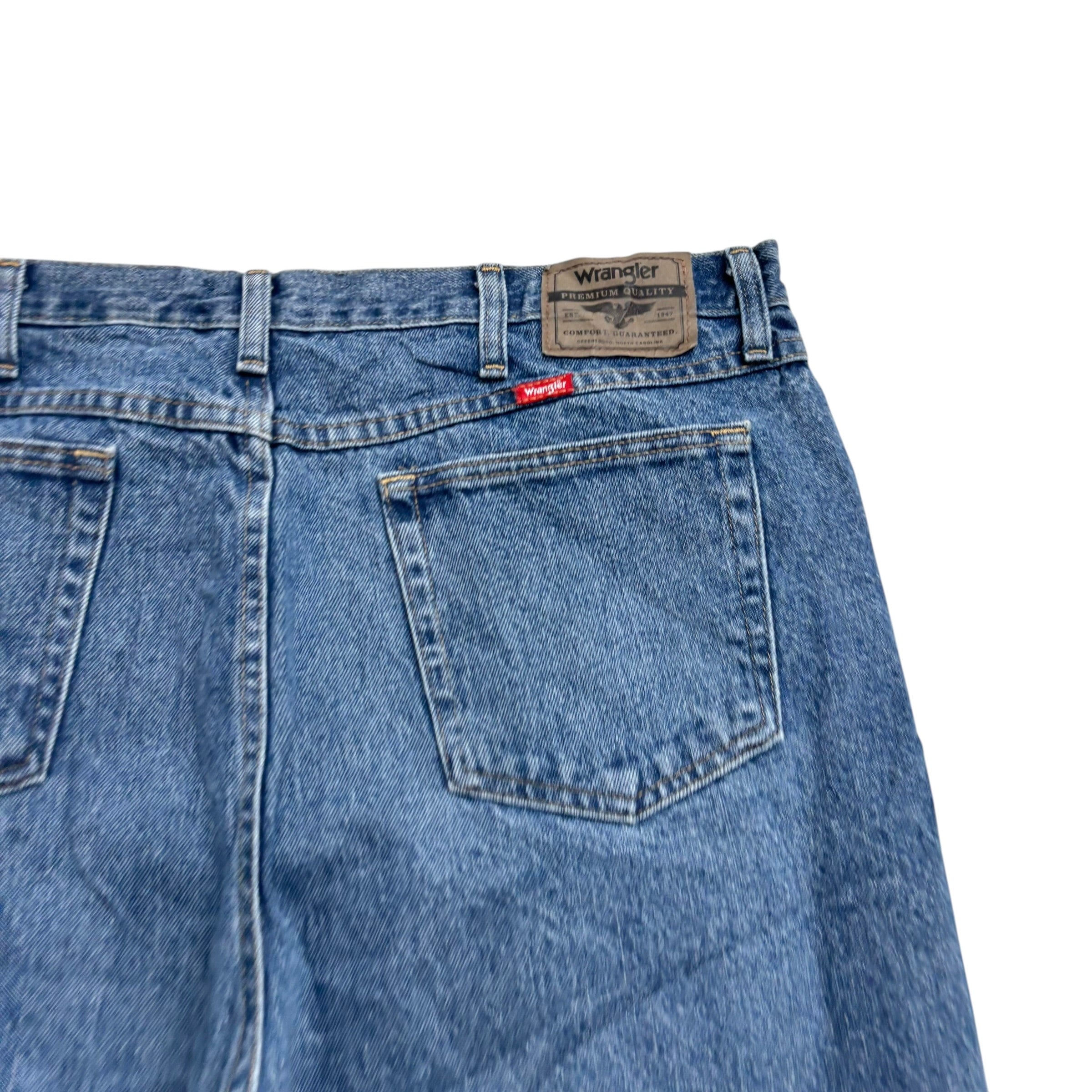 Wrangler Jeans W40 L30 Mens Mid Blue Regular Straight Fit Denim (E)