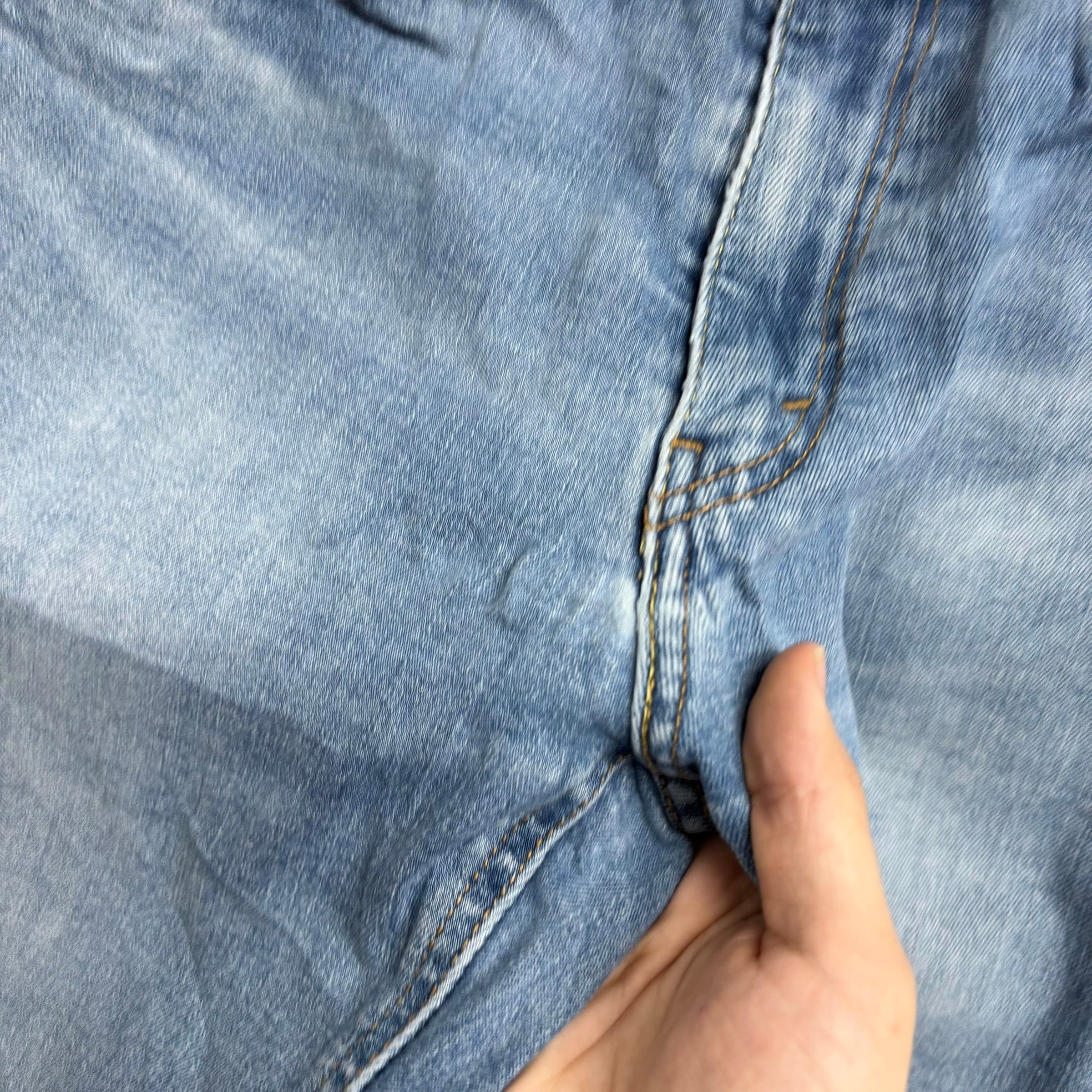 Levis 541 Jeans W32 L31 Mens Light Blue Athletic Tapered Fit Stretch Denim