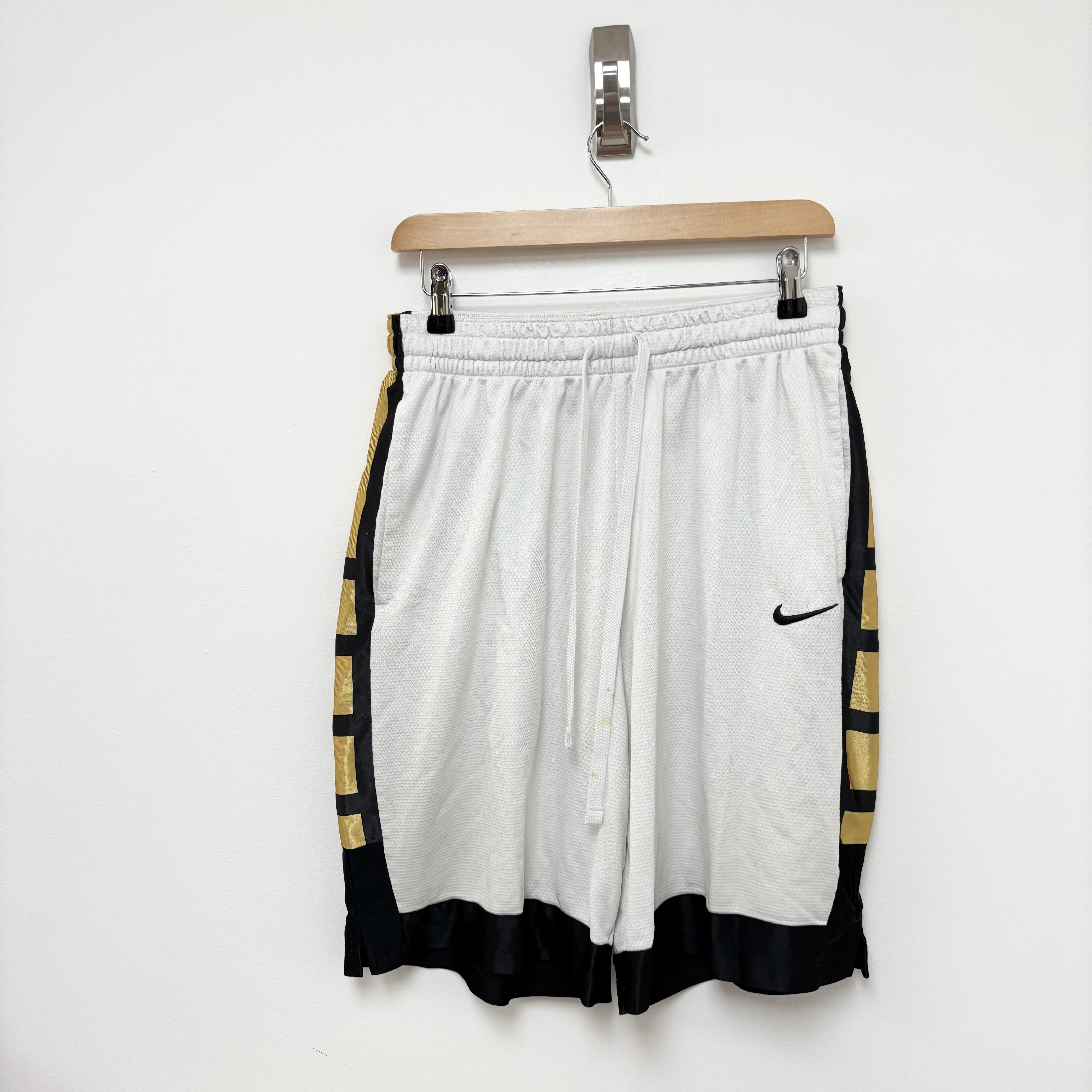 Nike Shorts Mens XL White Dri Fit Running Sports Gym Athletic Pockets