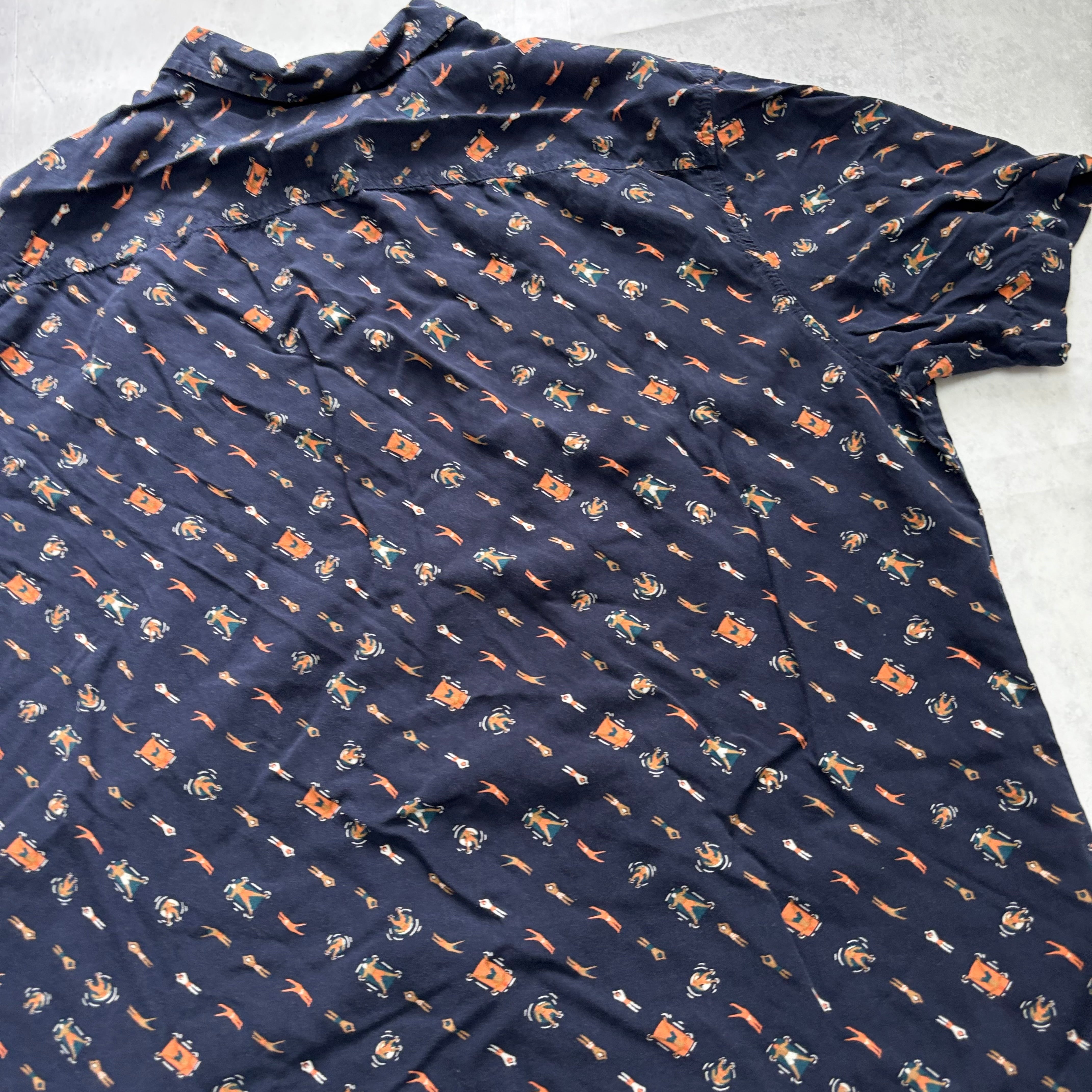 Hawaiian Shirt Mens XL Navy Floral Aloha Short Sleeve Rayon Regular Fit (E)