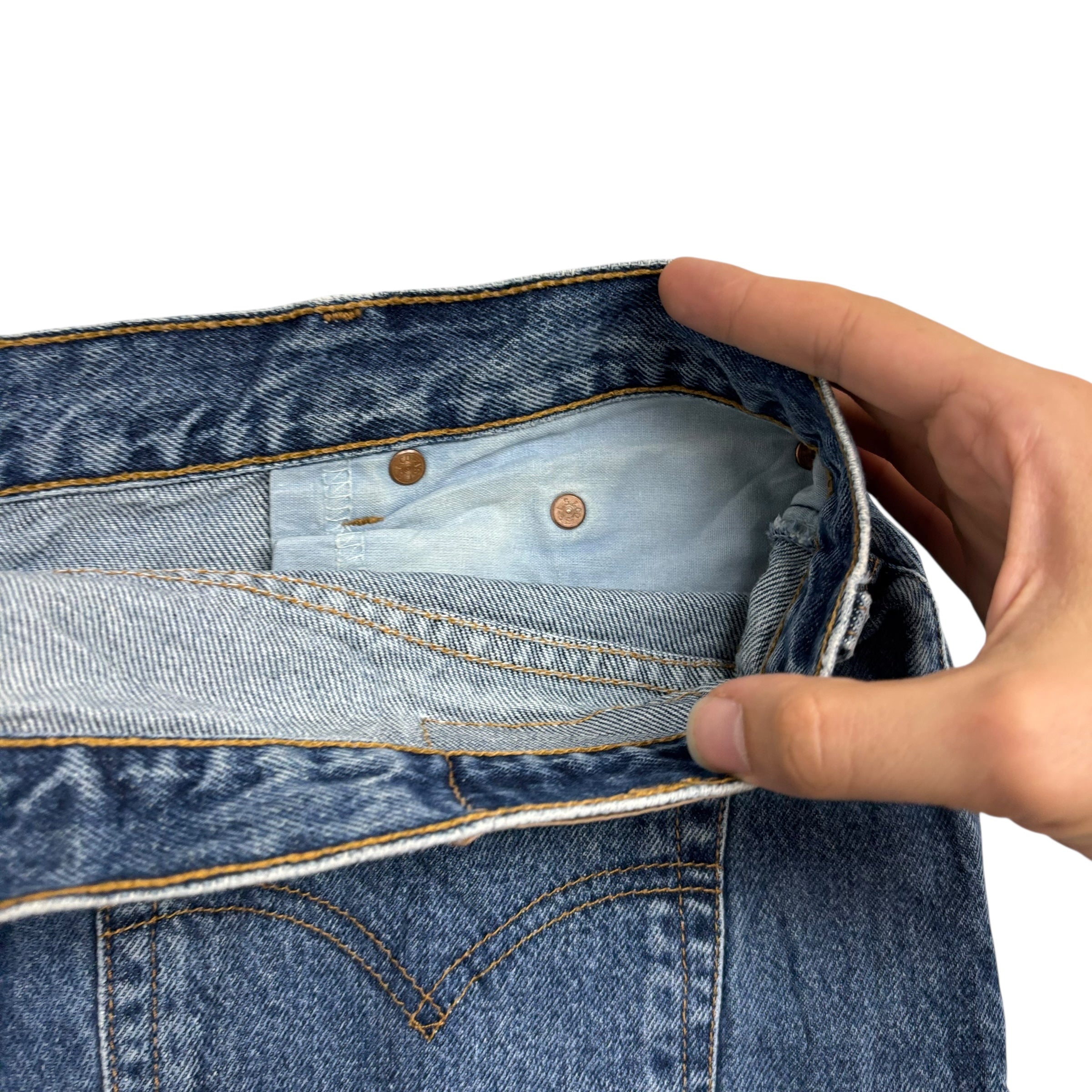 Levis 550 Jeans W38 L29 Womens Mid Blue Relaxed Tapered Fit Vintage (E)