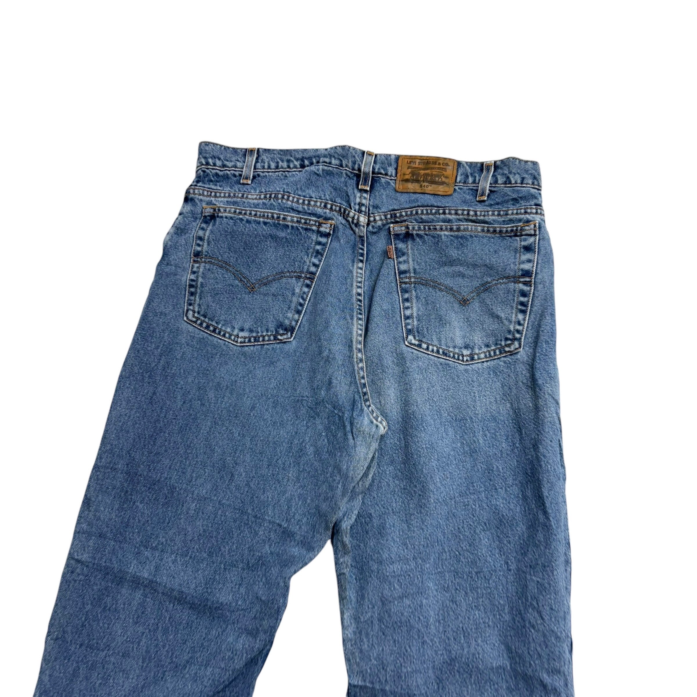 Levis 540 Jeans W34 L32 Mens Mid Blue Relaxed Straight USA Made Vintage Denim