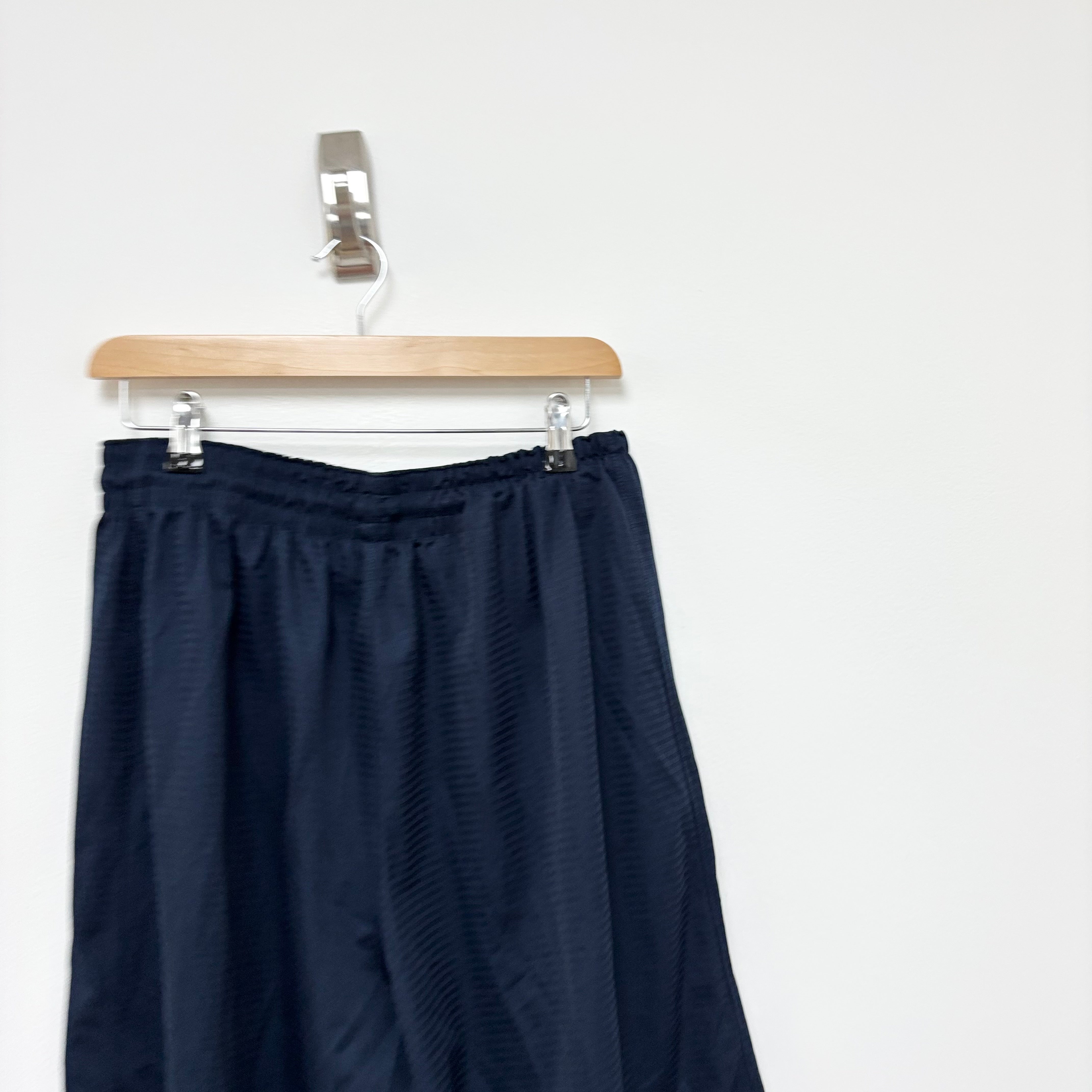 Nike Shorts Mens XL Navy Blue Running Sports Gym Athletic Pockets (E)