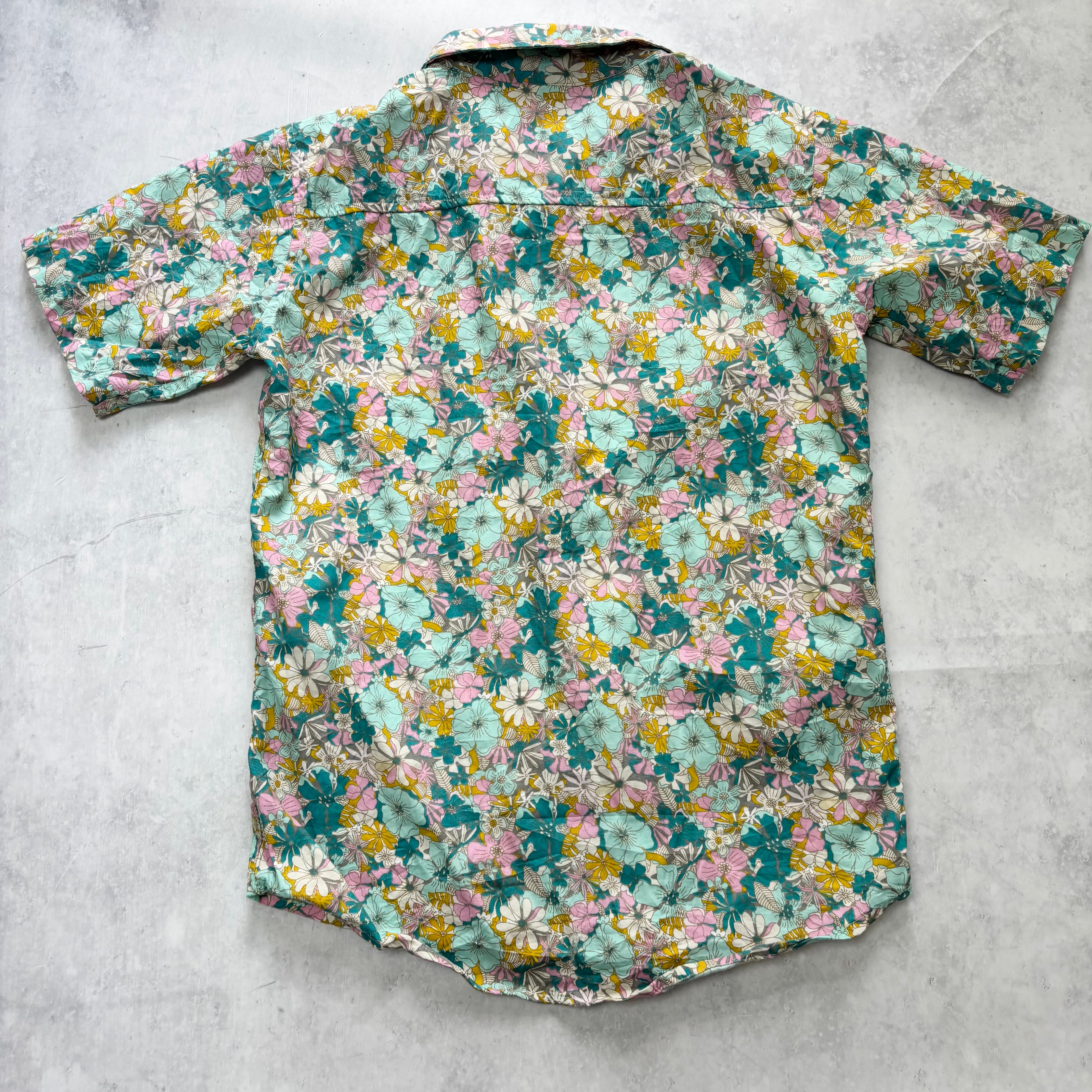 Hawaiian Shirt Mens Small Pink Blue Floral Aloha Short Sleeve Cotton Blend (E)