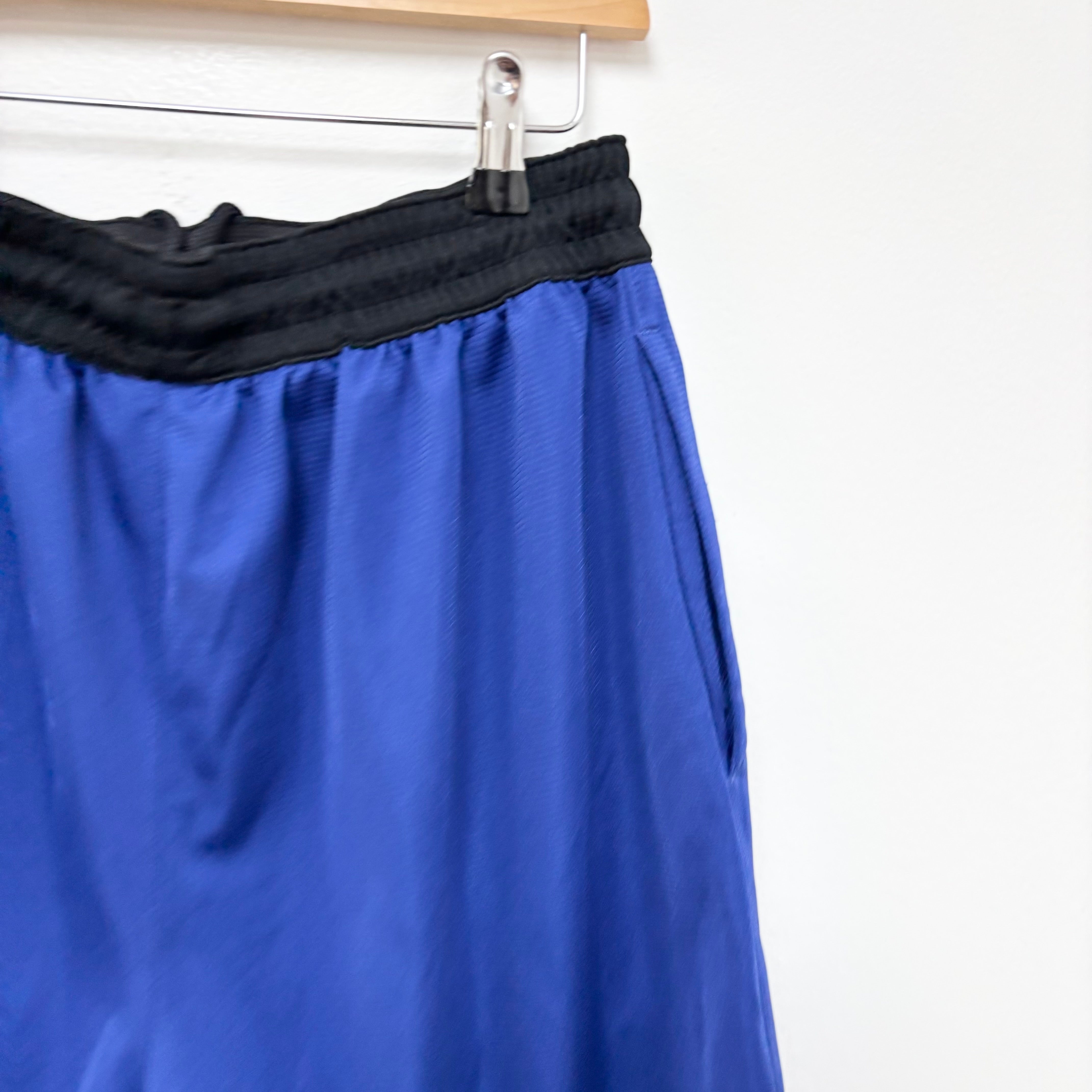 Nike Shorts Mens Medium Blue Dri Fit Running Sports Gym Athletic Pockets (E)