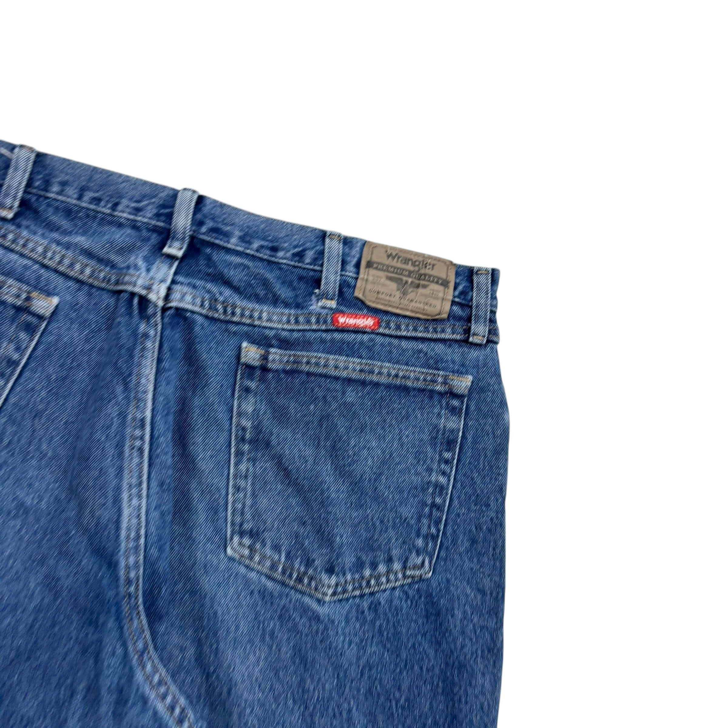 Wrangler Jeans W38 L29 Mens Mid Blue Relaxed Straight Fit Denim