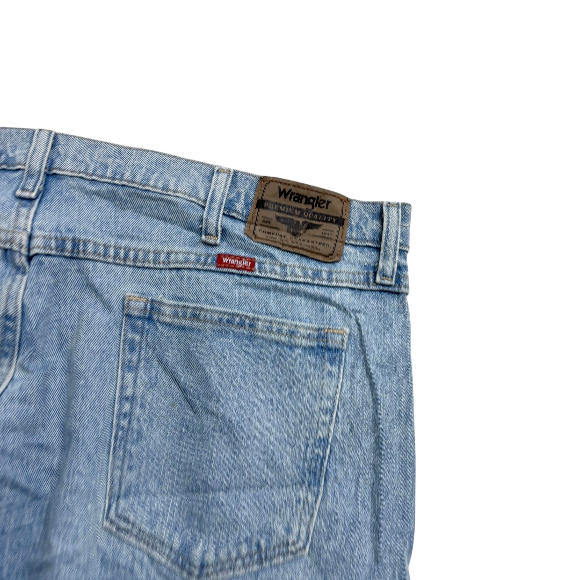 Wrangler Jeans W40 L30 Mens Light Blue Relaxed Straight Fit Stretch Denim