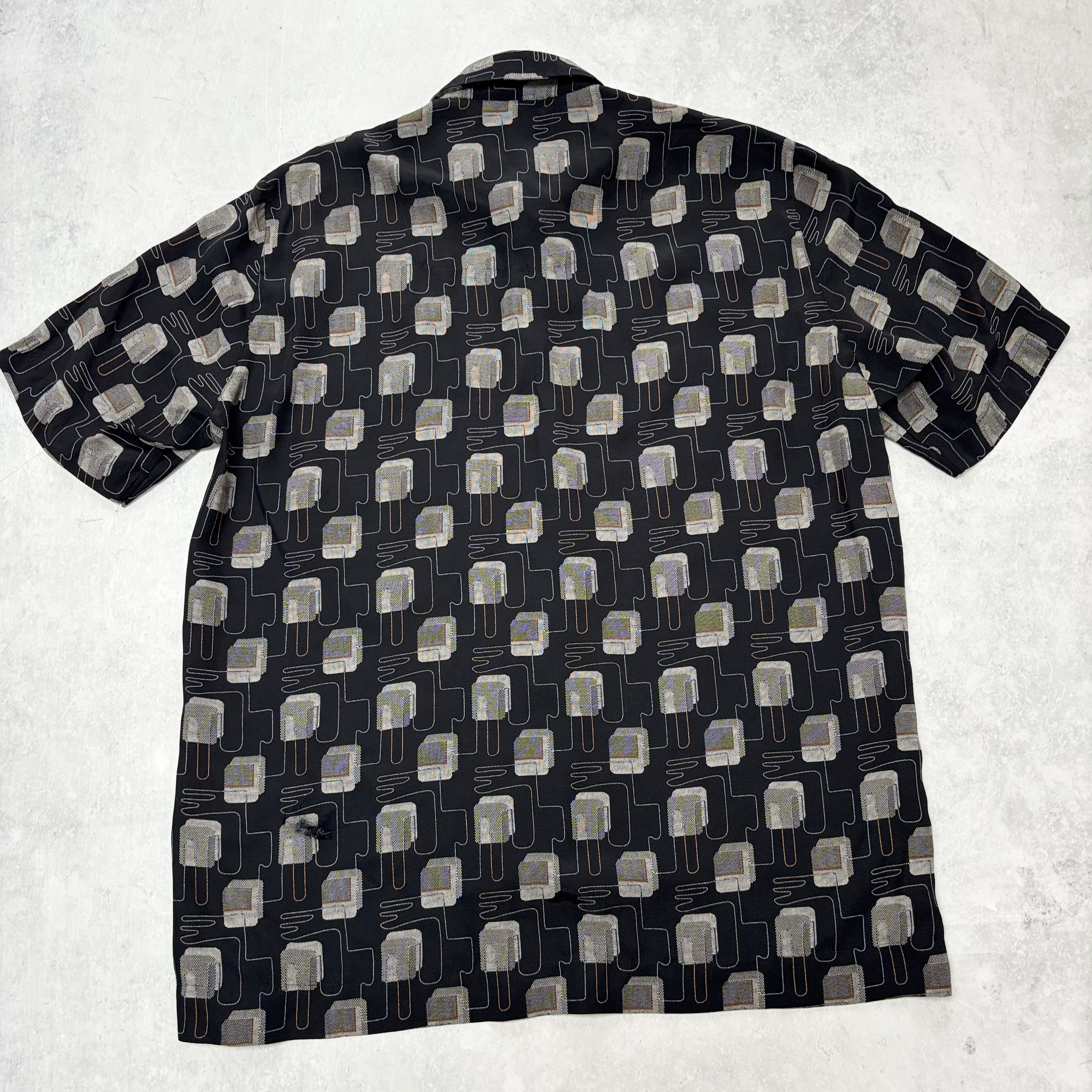 Abstract Funky Shirt Mens Large Black Short Sleeve Viscose (E)