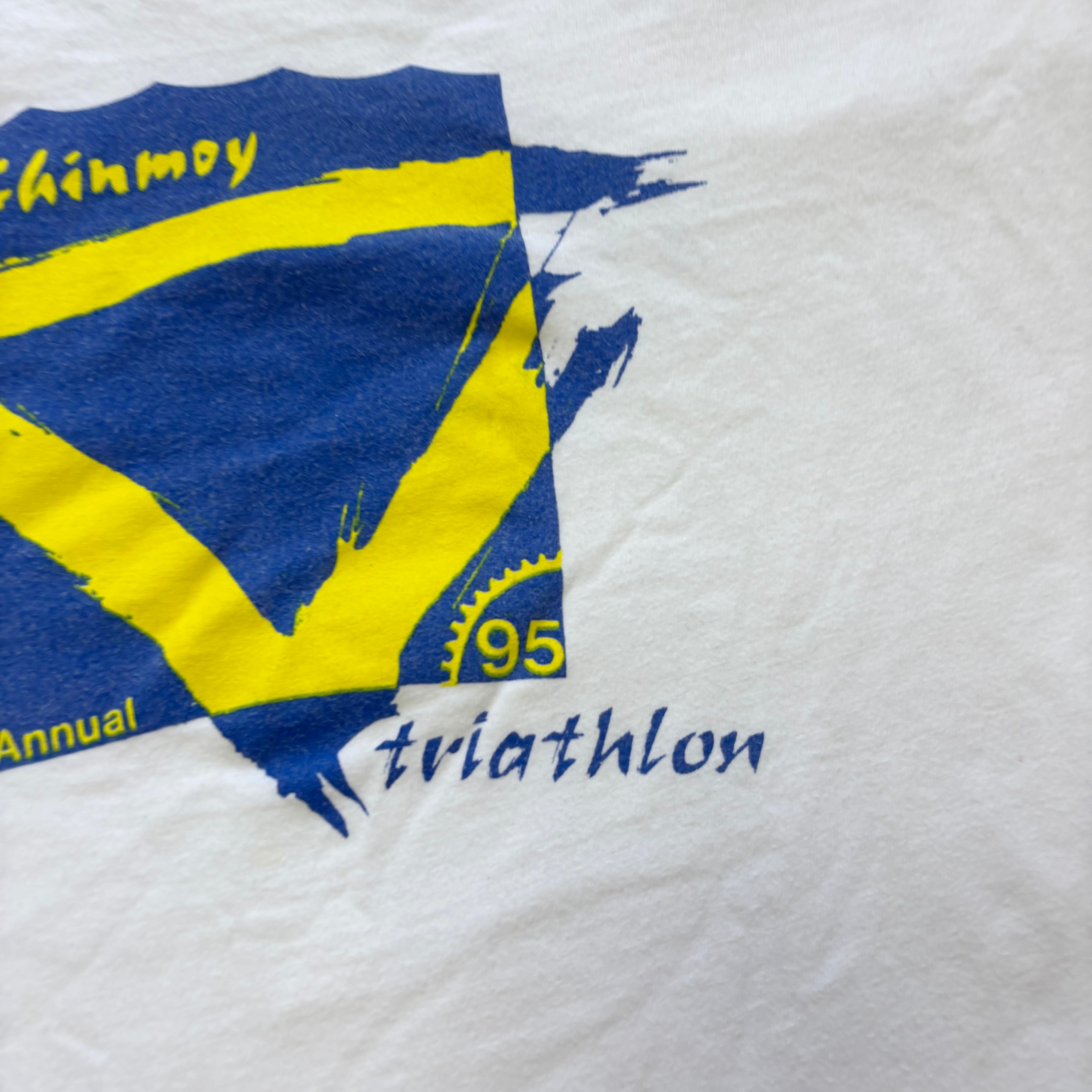 Vintage T Shirt Mens Medium White Single Stitch Graphic Print 90s Race (E)